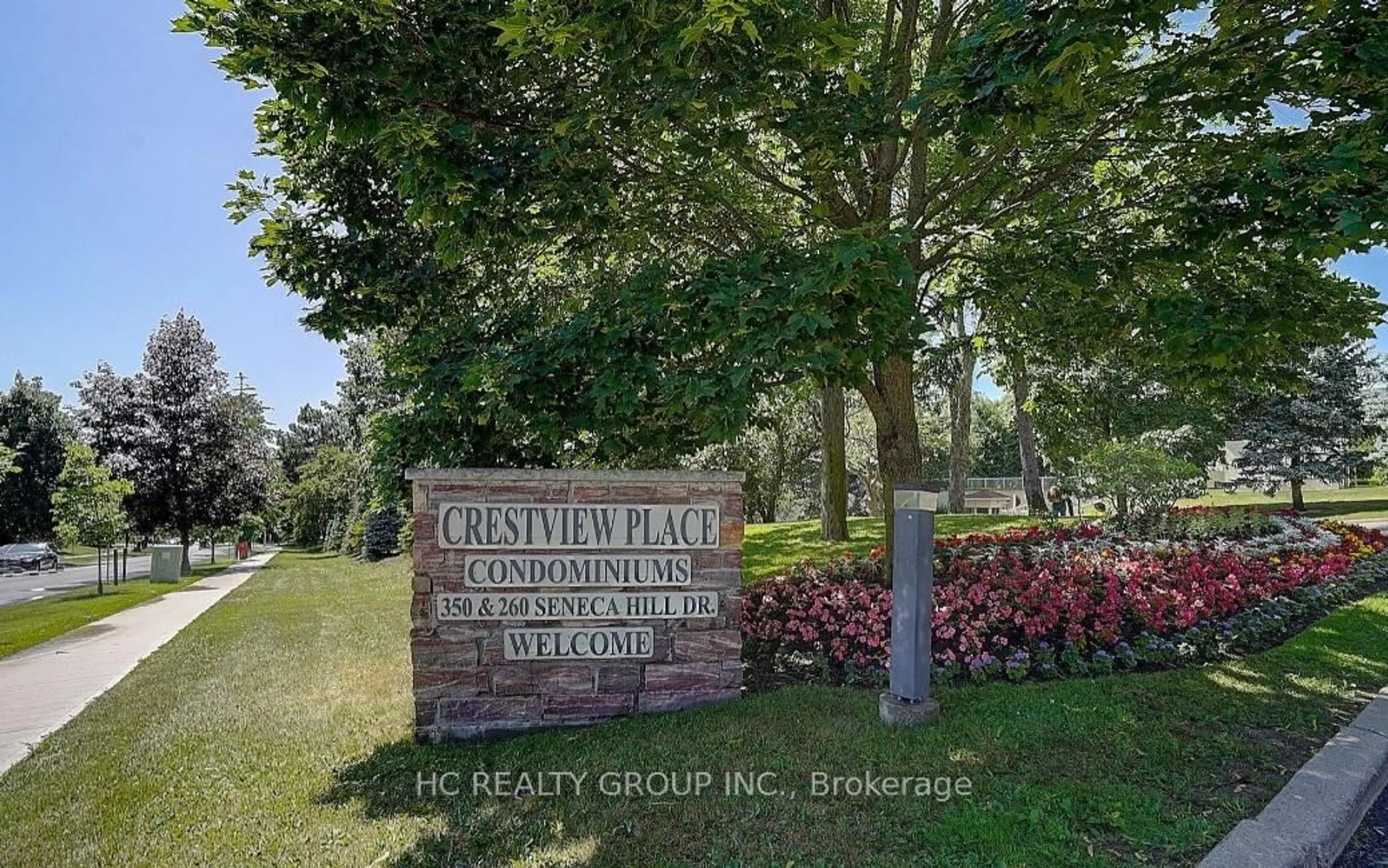 Indoor entryway for 350 Seneca Hill Dr #1611, Toronto Ontario M2J 4S7