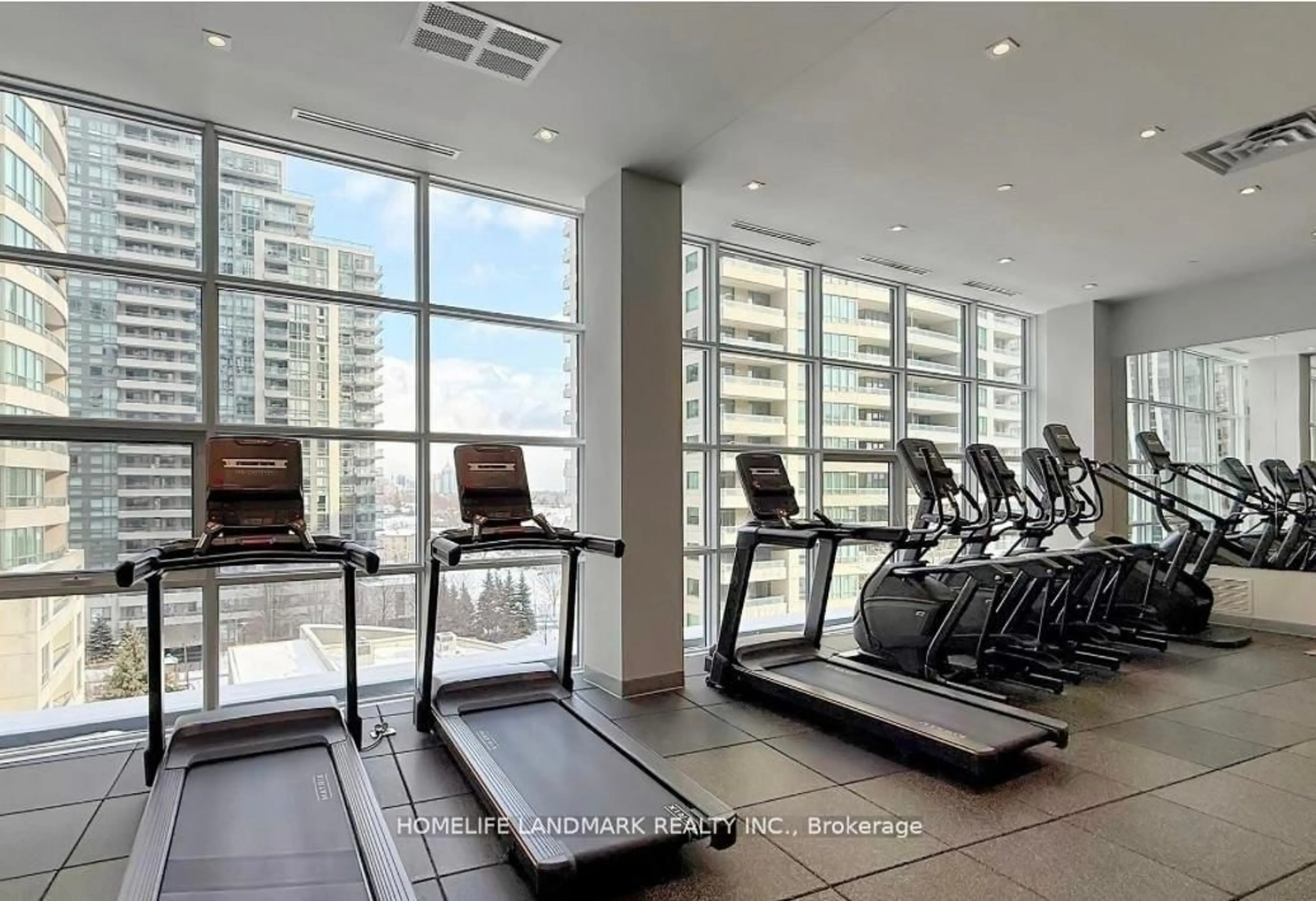 Gym or fitness room for 4955 Yonge St #1009, Toronto Ontario M2N 0L8