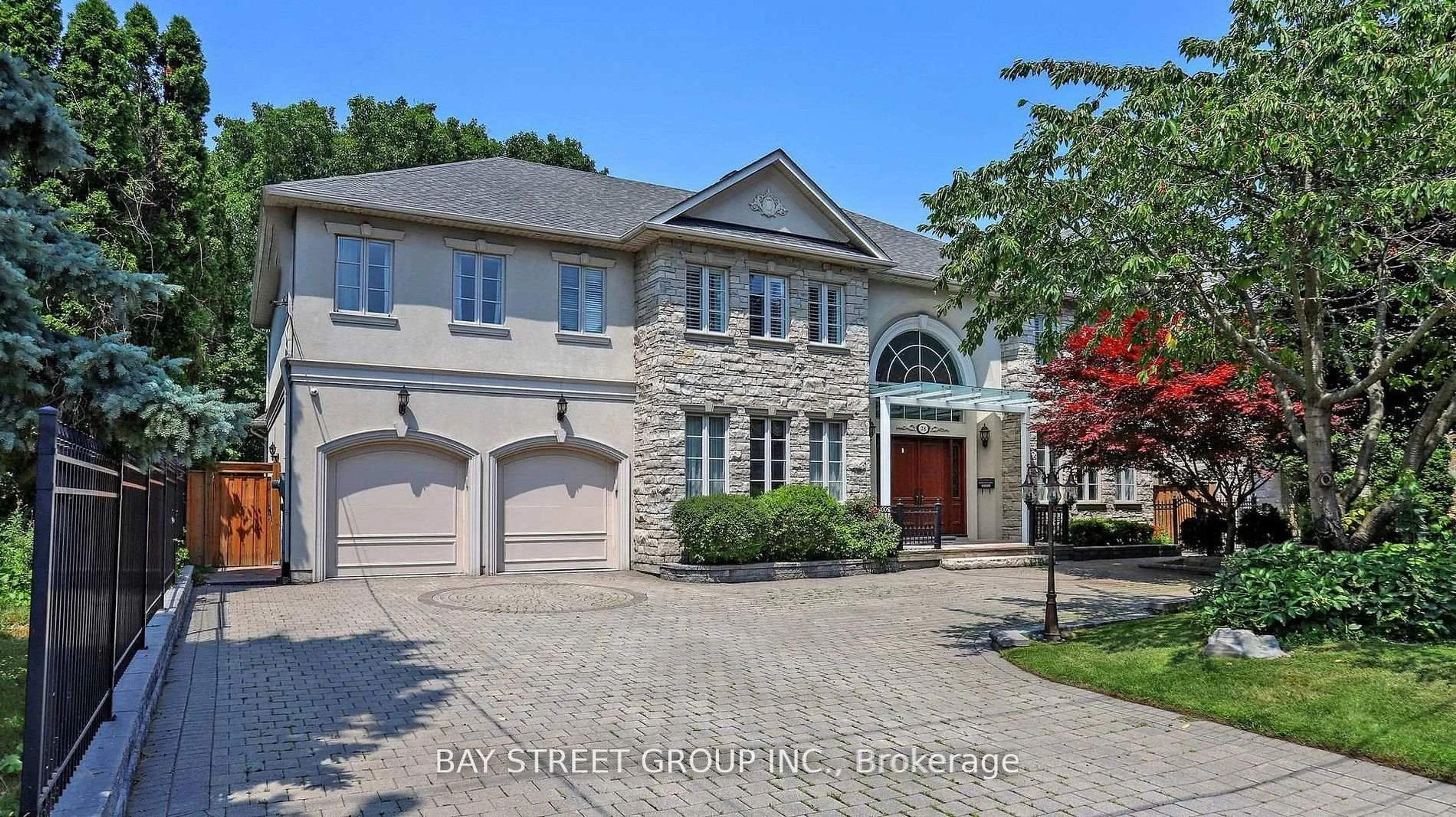Home with brick exterior material, street for 78 York Rd, Toronto Ontario M2L 1H8