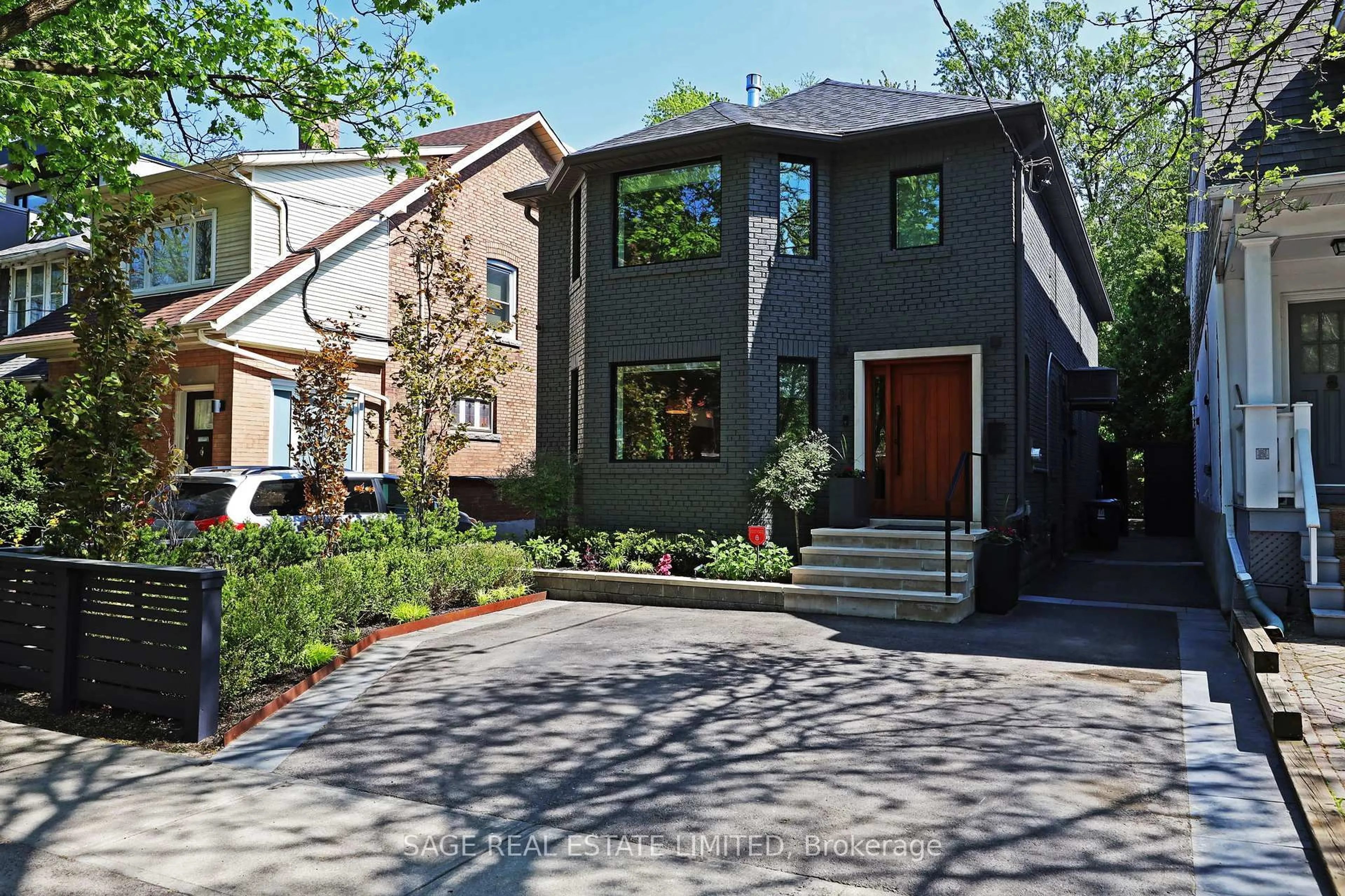 Home with brick exterior material, street for 121 Sherwood Ave, Toronto Ontario M4P 2A6