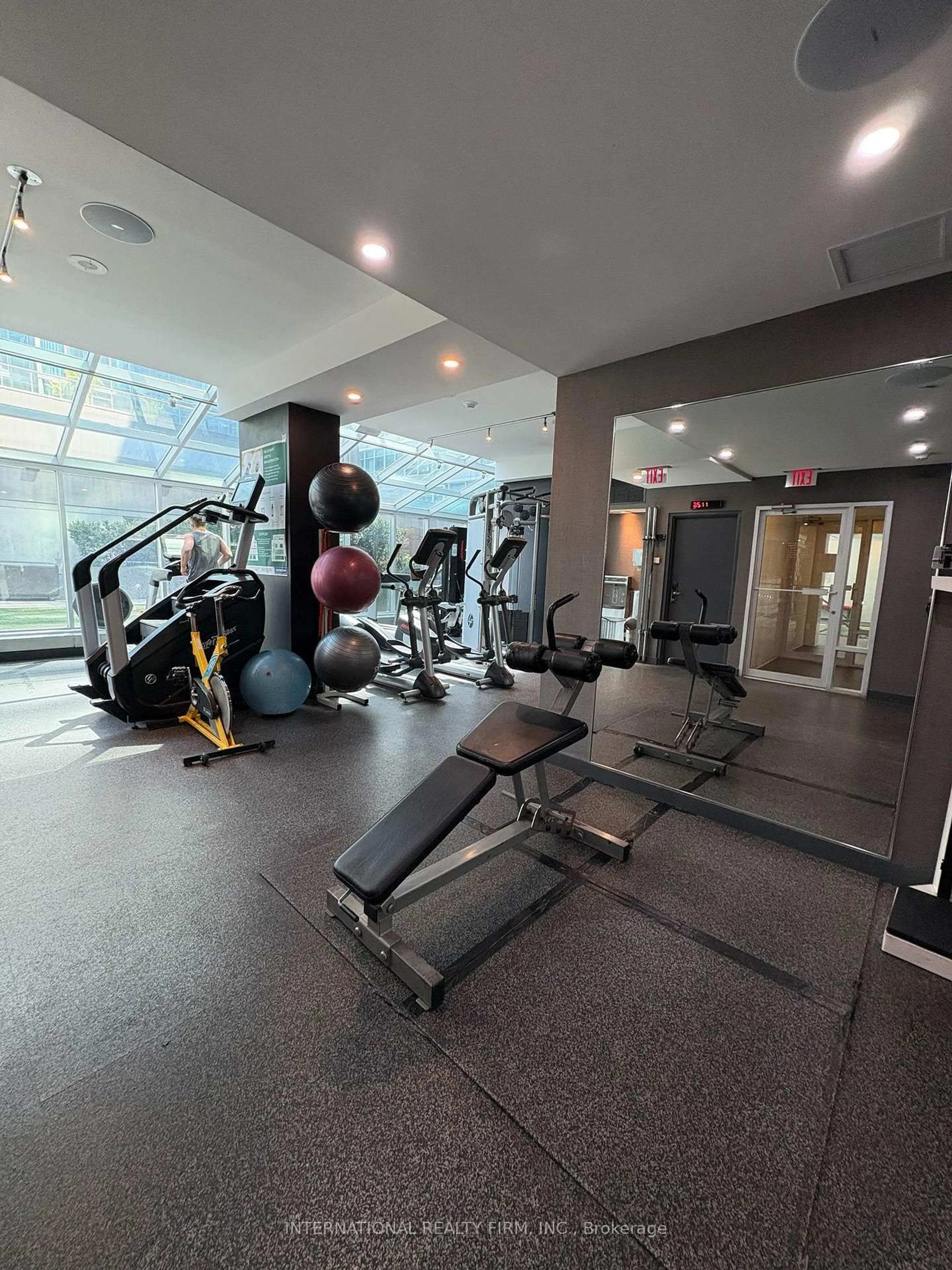 Gym or fitness room for 36 Blue Jays Way #1132, Toronto Ontario M5V 3T3