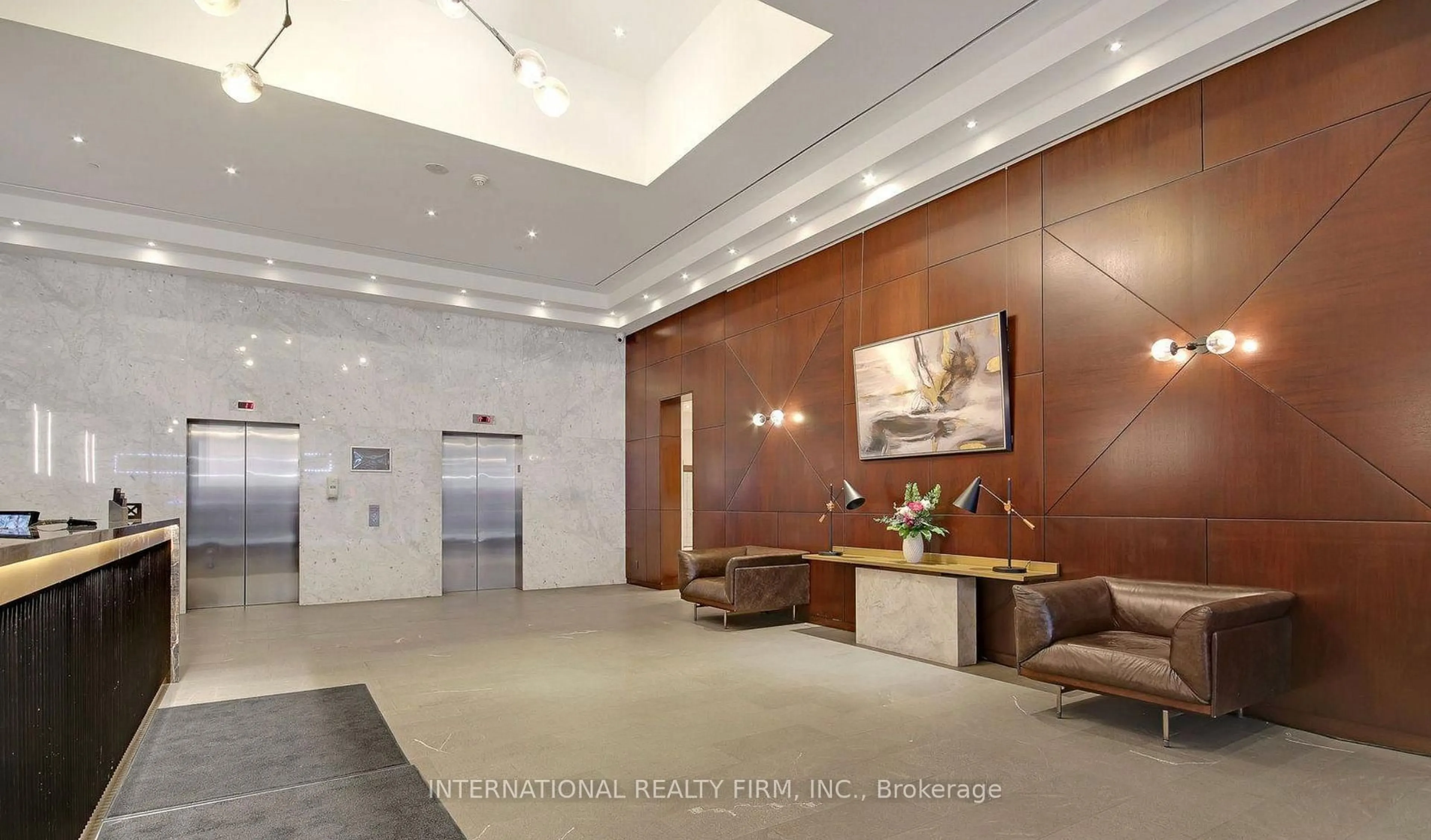 Lobby for 36 Blue Jays Way #1132, Toronto Ontario M5V 3T3