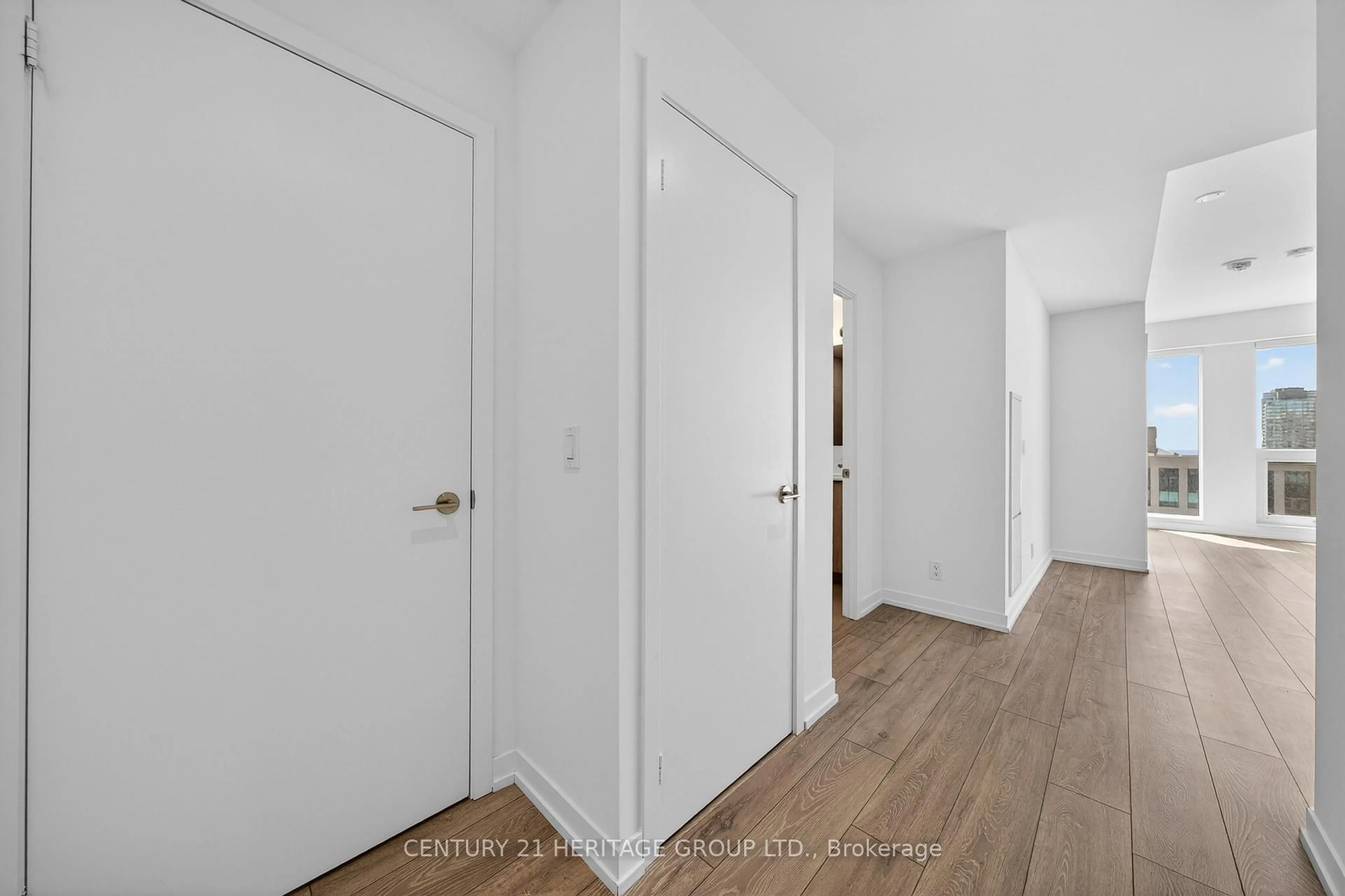 Indoor entryway for 55 Mercer St #2212, Toronto Ontario M5V 0W4