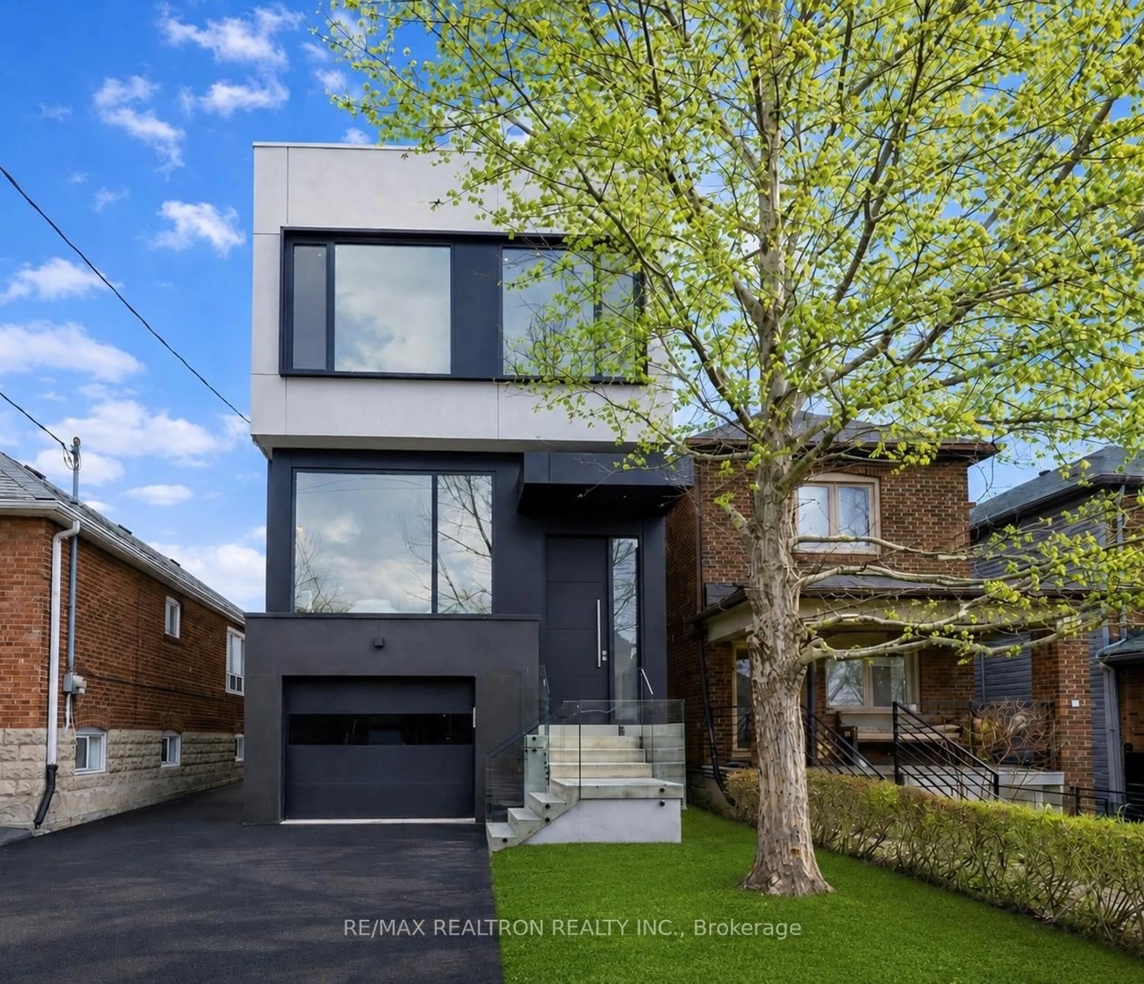 Home with brick exterior material, street for 315 Arlington Ave, Toronto Ontario M6C 2Z8