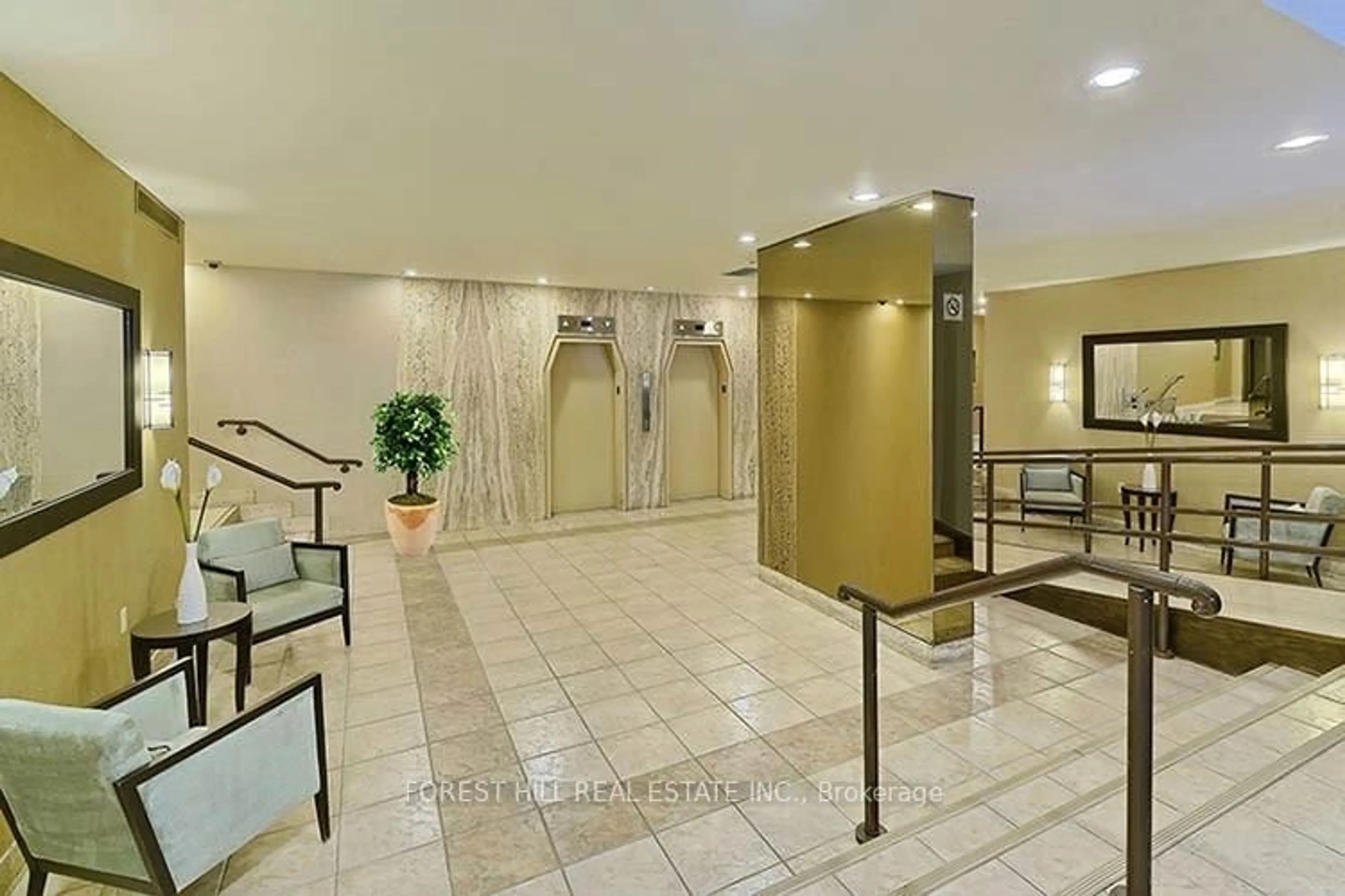 Lobby for 350 Lonsdale Rd #205, Toronto Ontario M5P 1R6