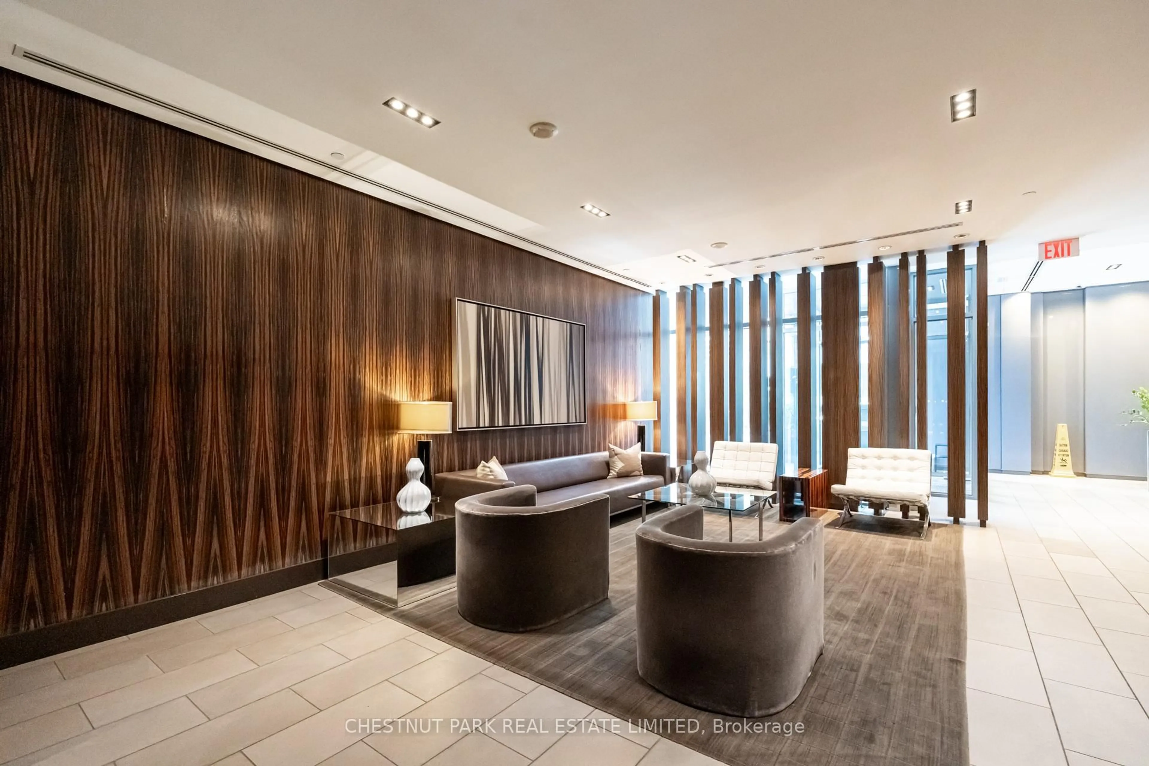 Lobby for 33 Lombard St #2509, Toronto Ontario M5C 3H8
