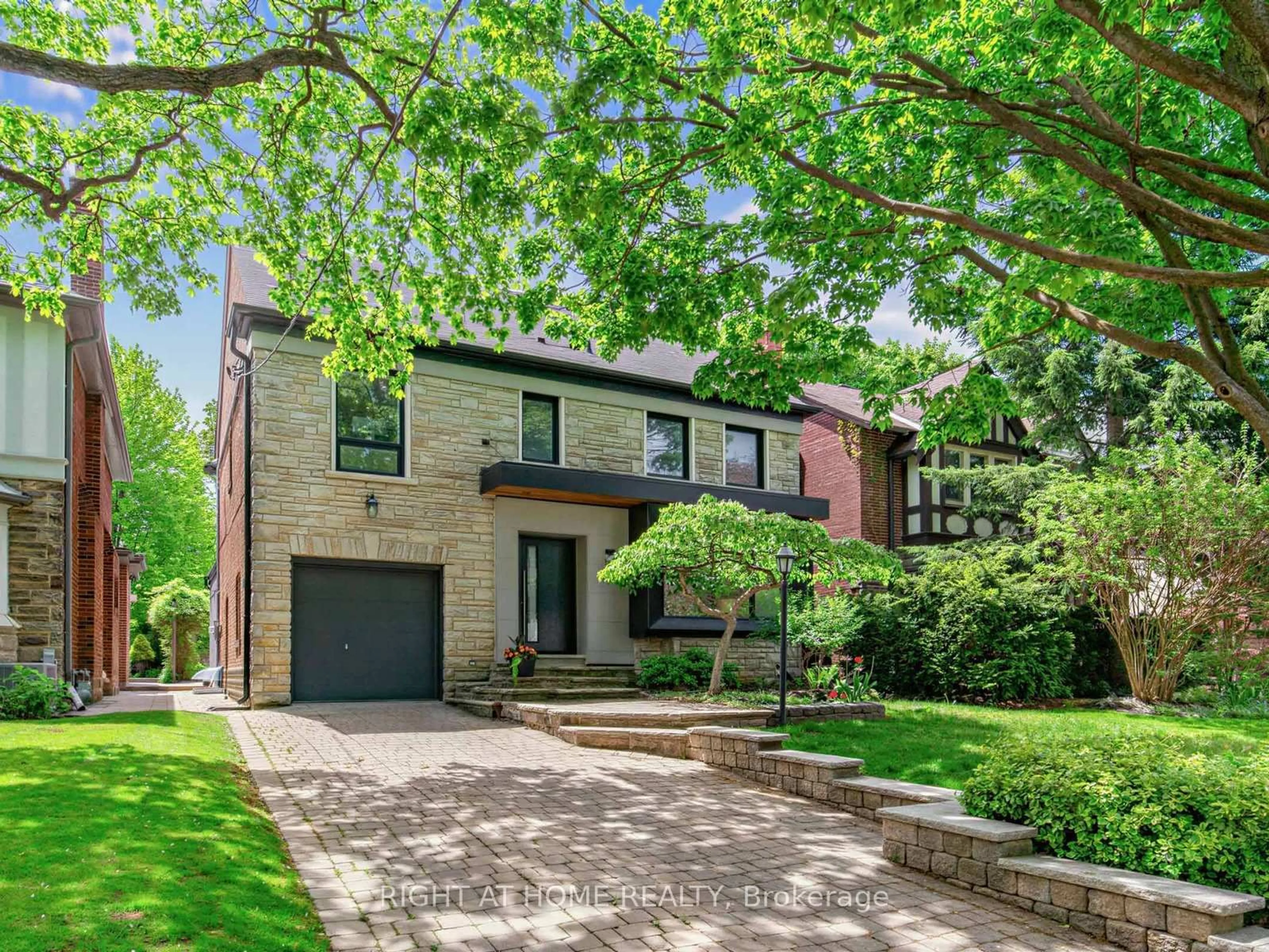 Home with brick exterior material, street for 140 Coldstream Ave, Toronto Ontario M5N 1X9