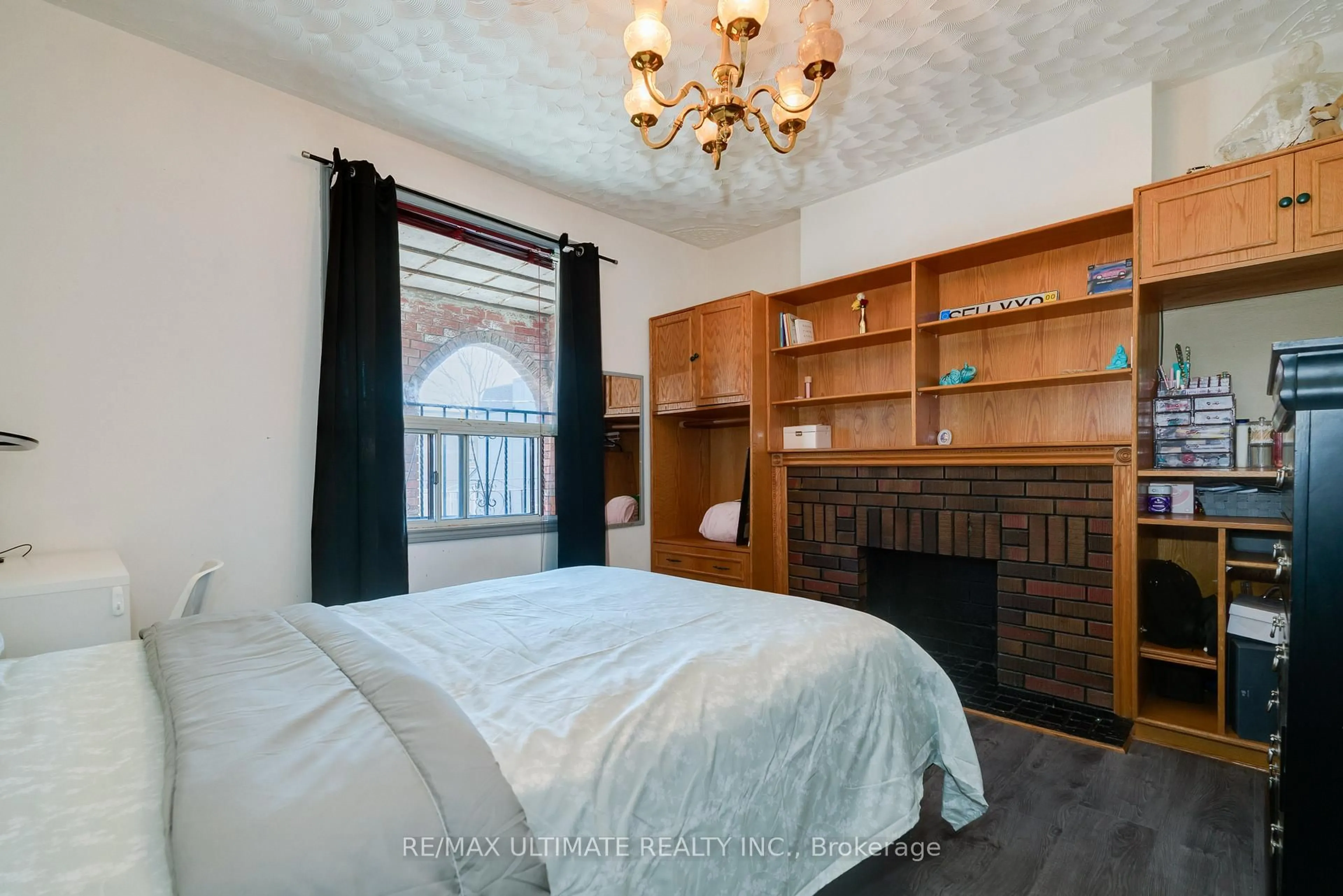 Bedroom with bed, unknown for 34 Hickson St, Toronto Ontario M6K 1T3