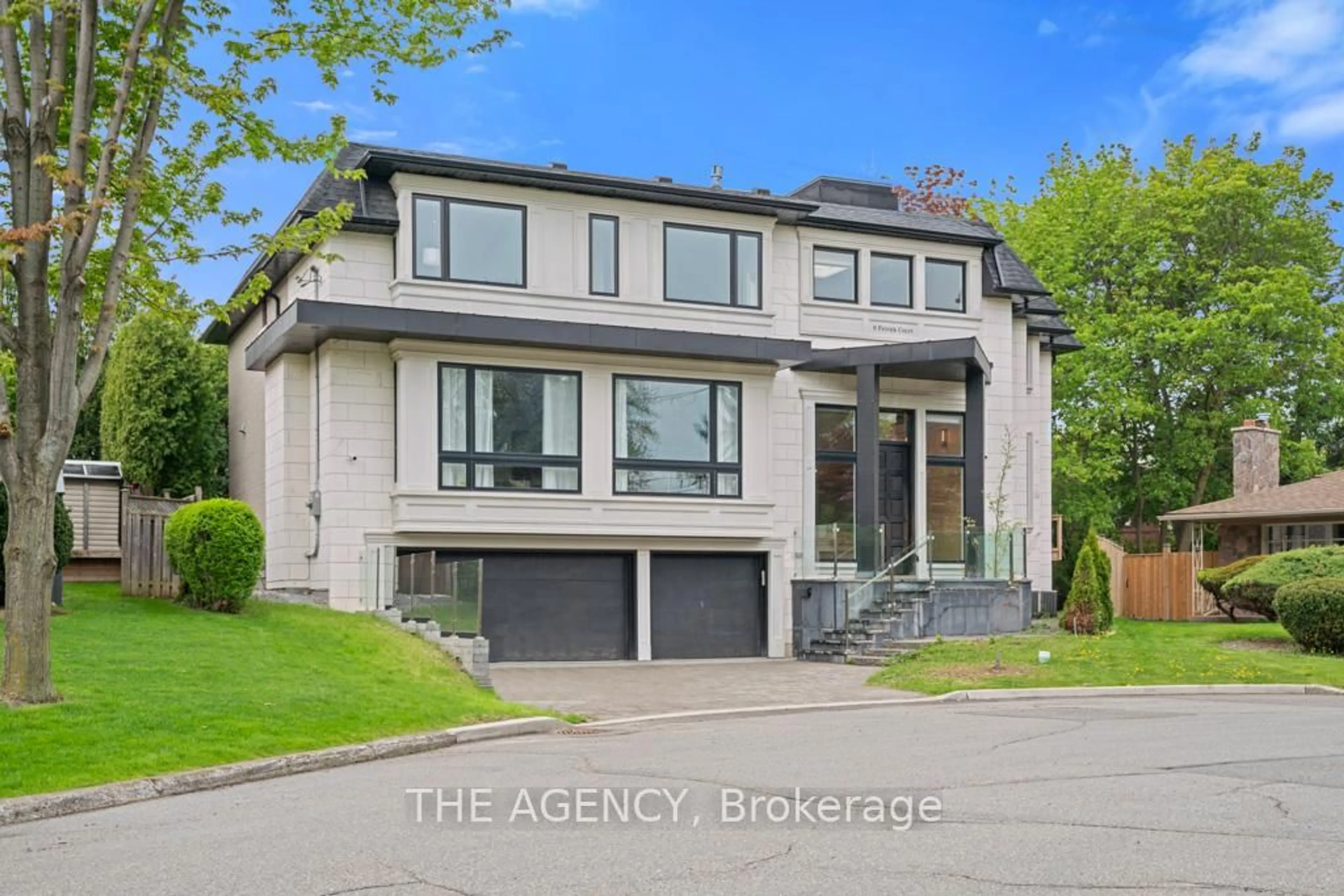 Home with brick exterior material, street for 8 Frivick Crt, Toronto Ontario M2M 3P6