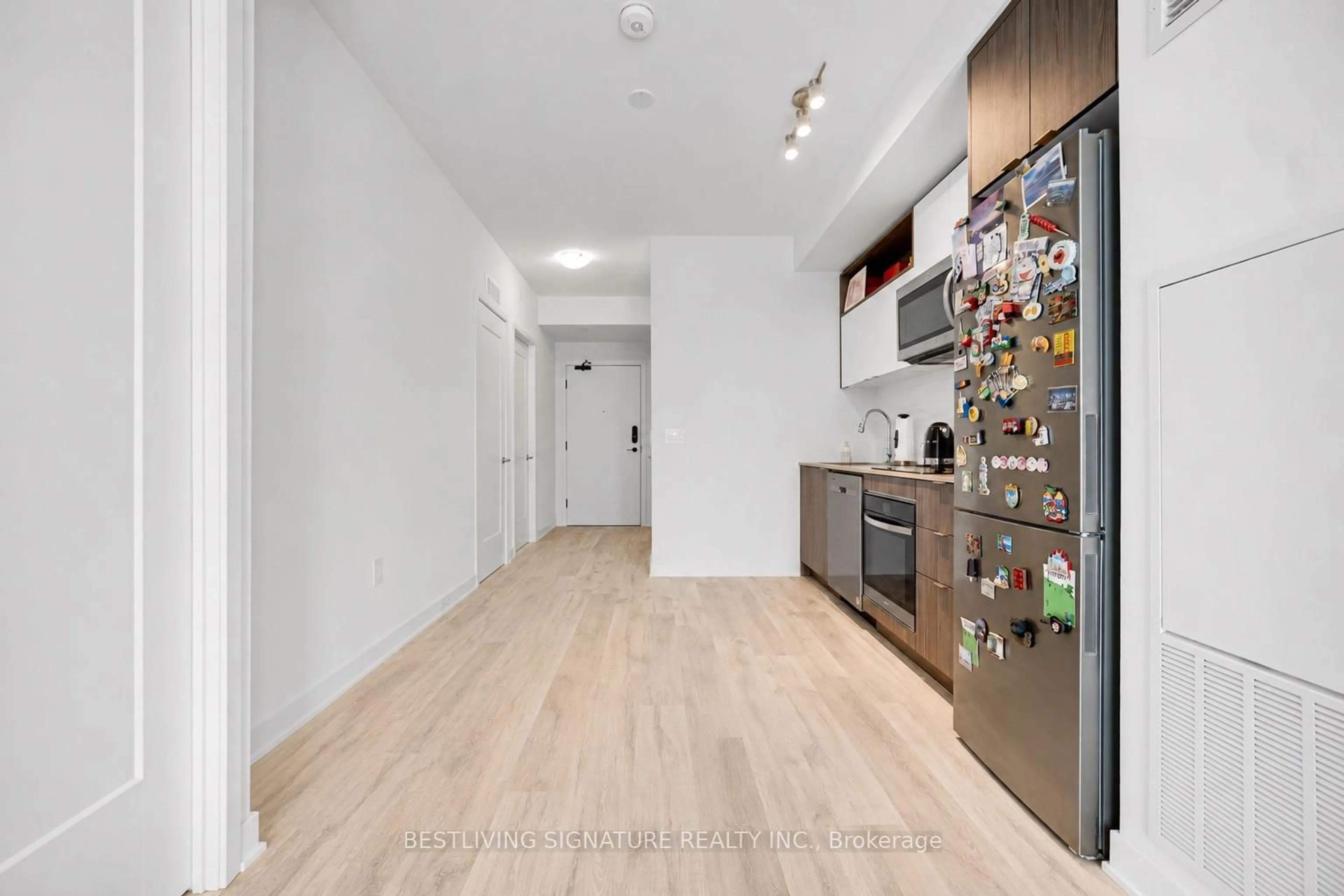 Unknown for 60 Princess St #1221, Toronto Ontario M5A 2C7
