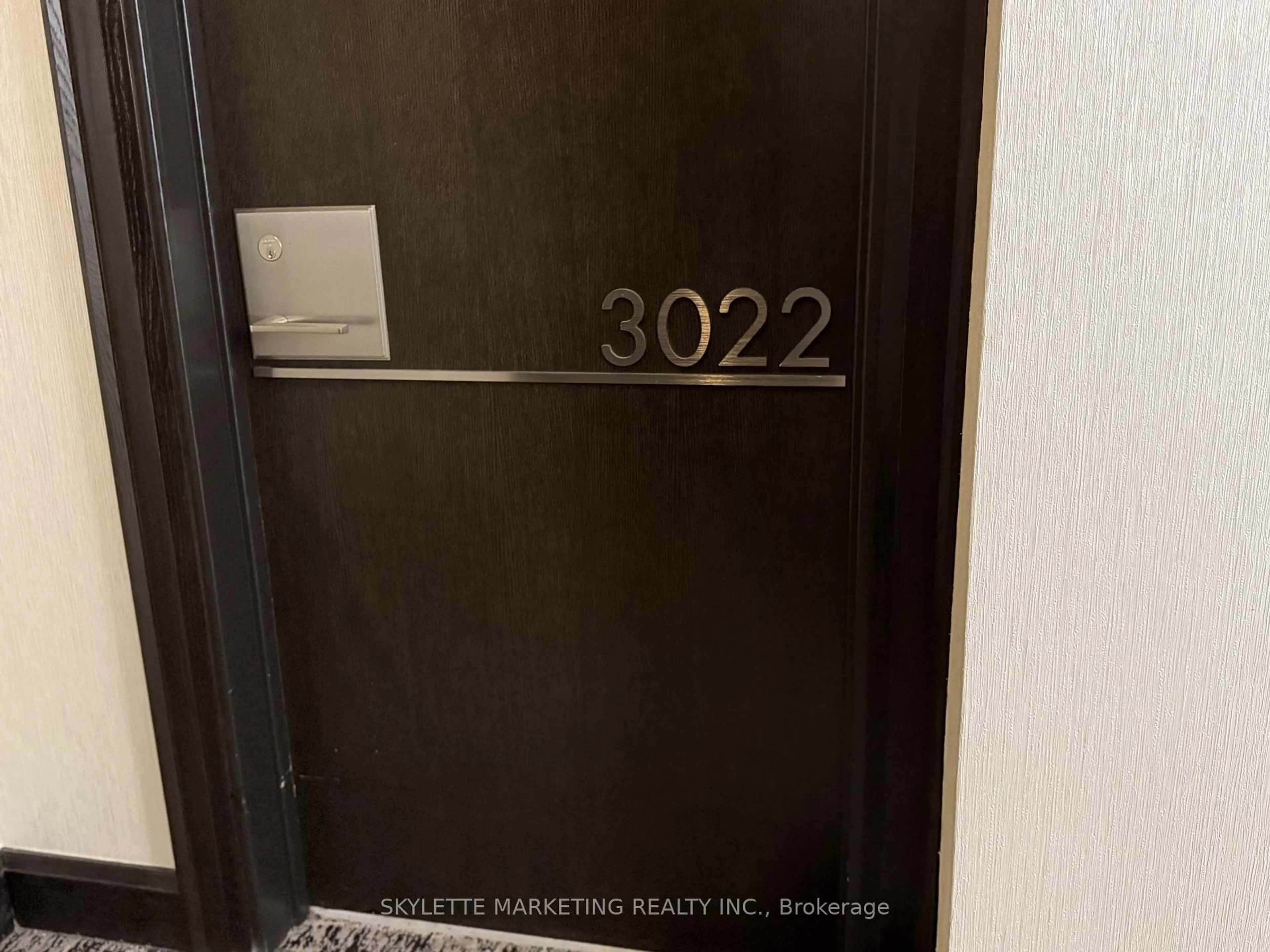 Unknown for 25 The Esplanade #3022, Toronto Ontario M5E 1W5