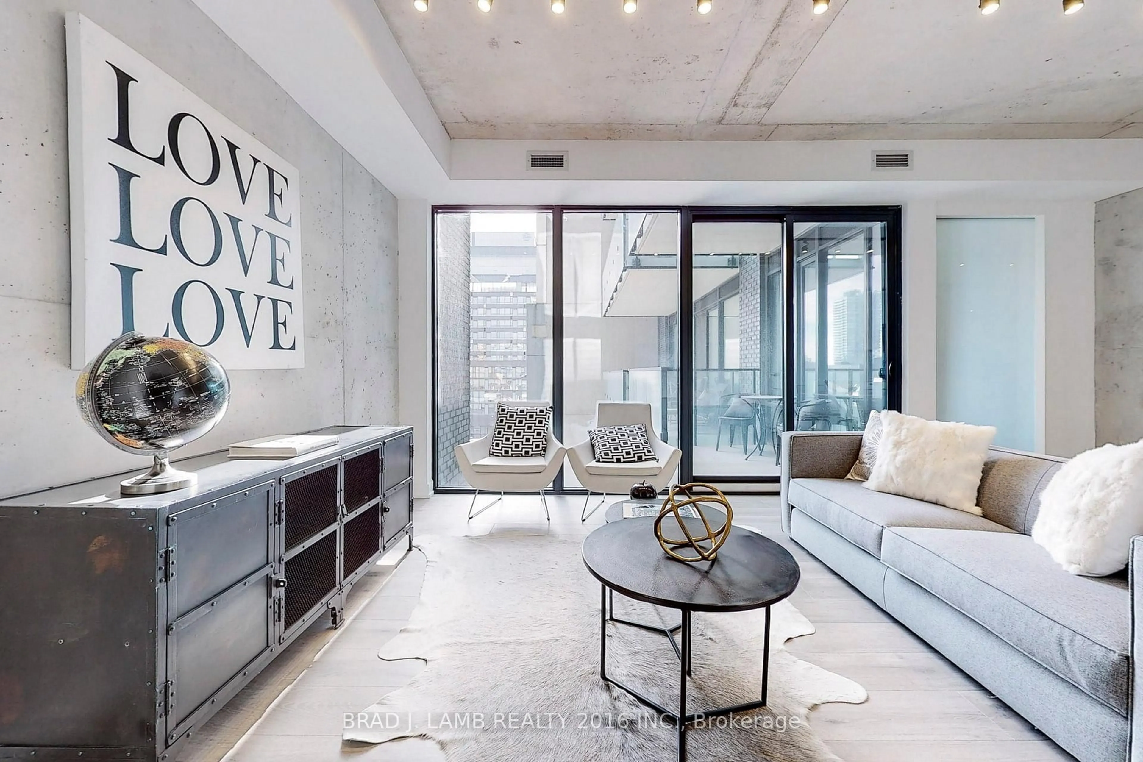 Living room with furniture, unknown for 55 Ontario St #521, Toronto Ontario M5A 0T8