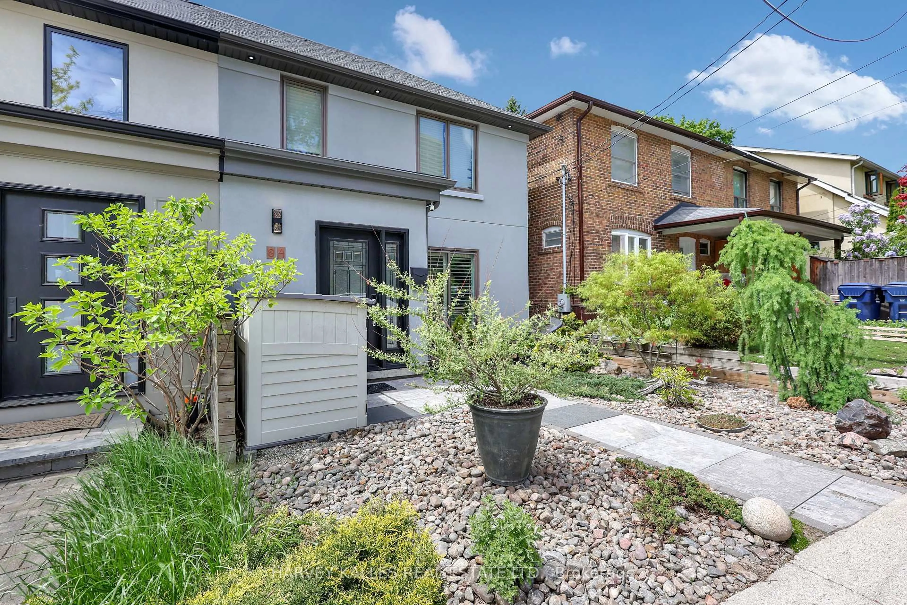 Home with brick exterior material, street for 84 Edith Dr, Toronto Ontario M4R 1Z2