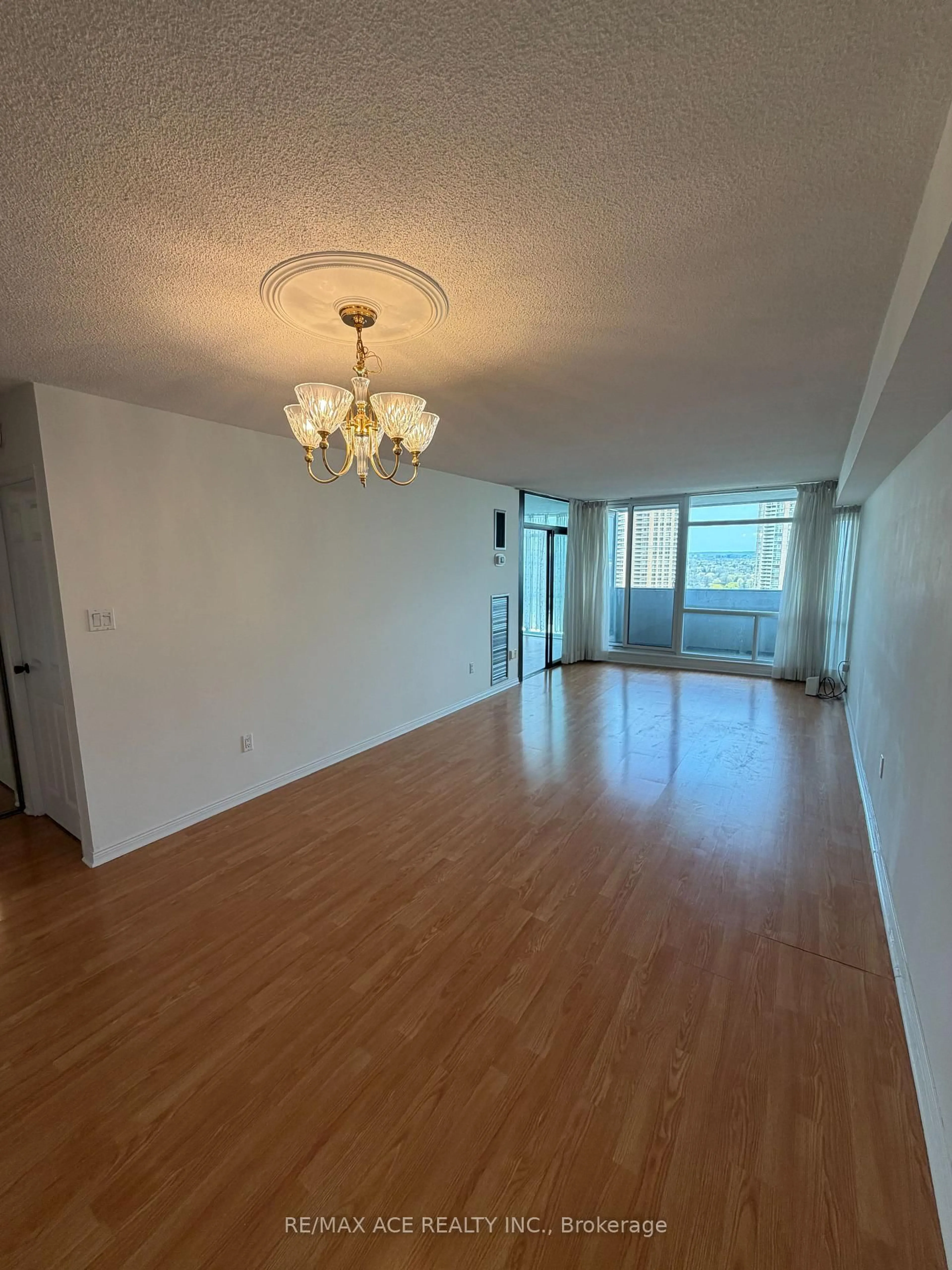 A pic of a room for 1555 Finch Ave #1609, Toronto Ontario M2J 4X9