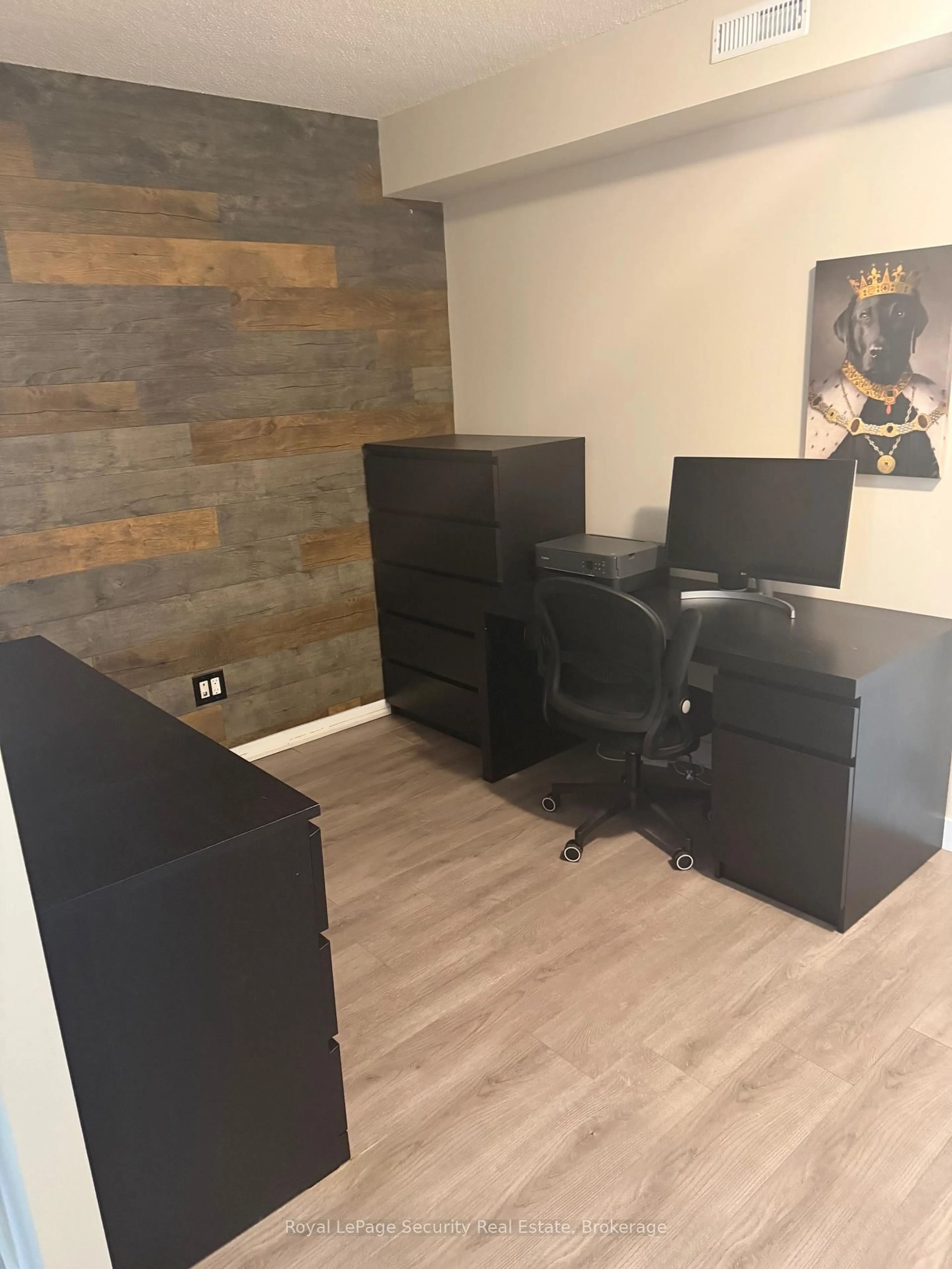 A pic of a room for 801 Sheppard Ave #310, Toronto Ontario M3H 0A8