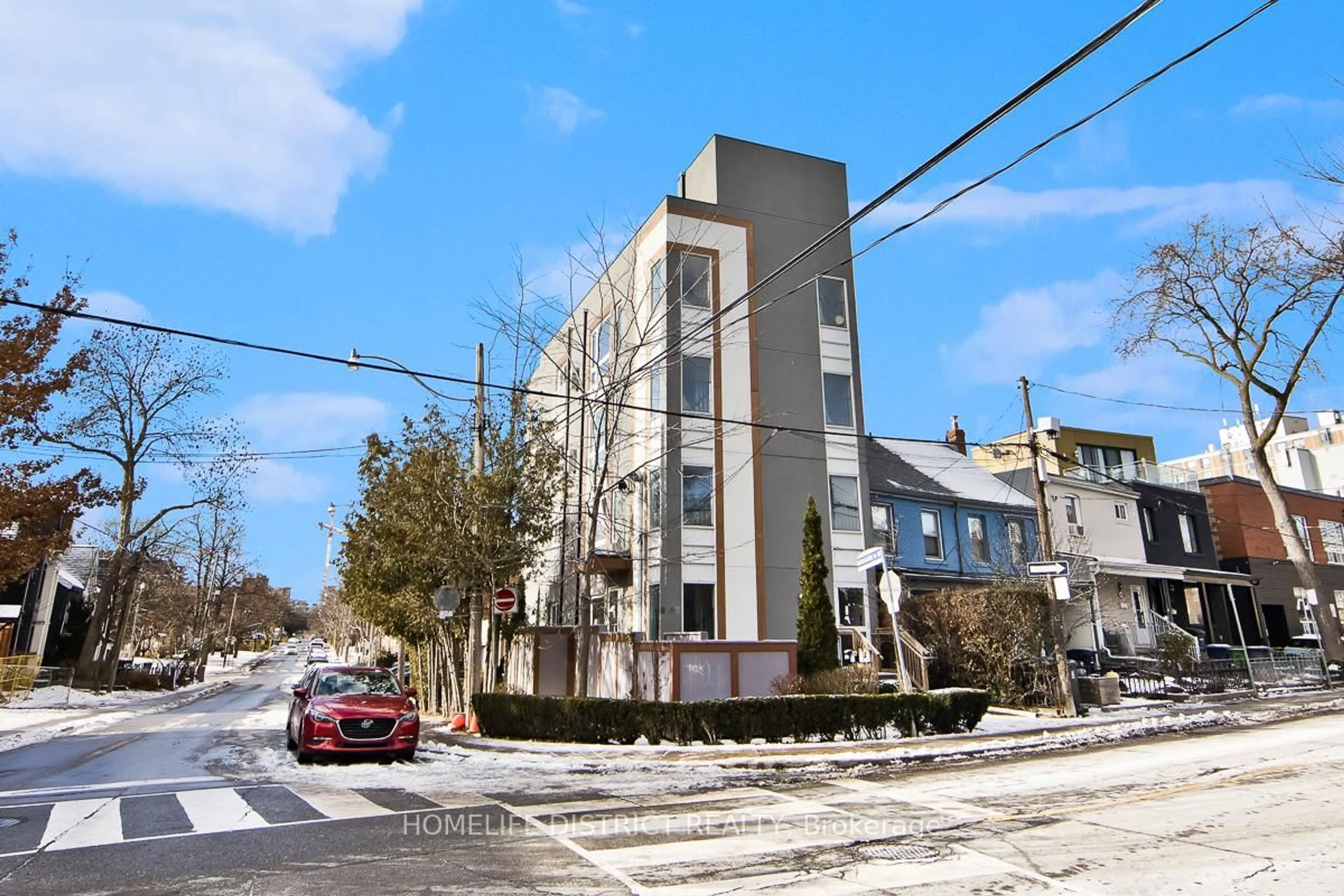 Unknown for 243 Niagara St, Toronto Ontario M6J 2L7