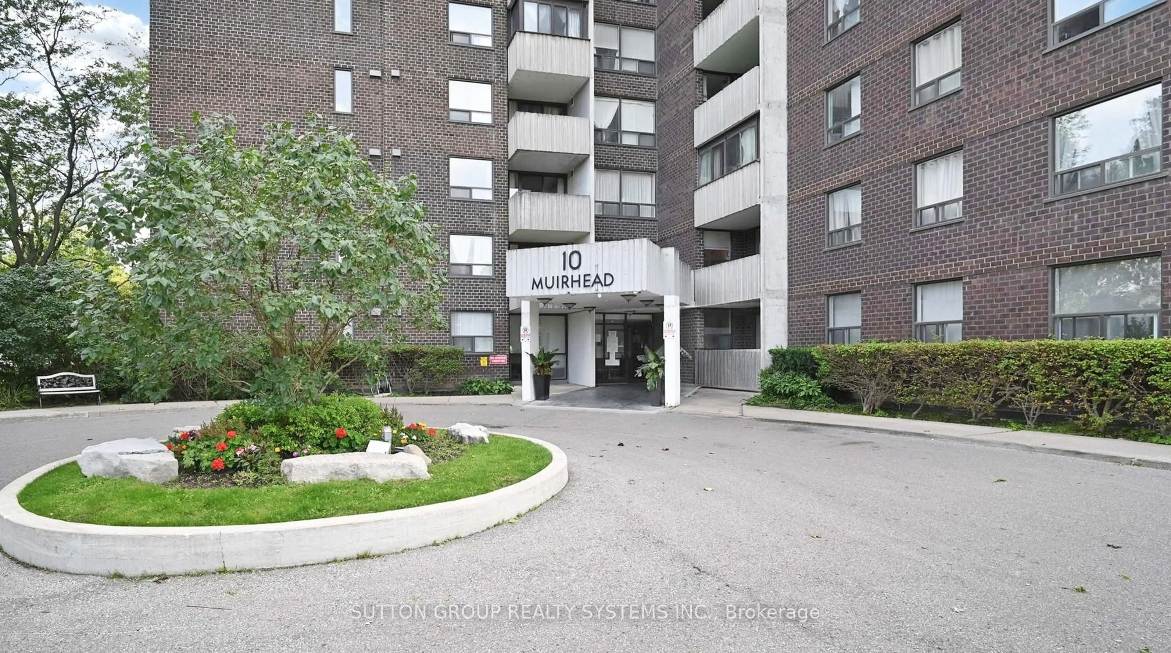Indoor foyer for 10 Muirhead Rd #806, Toronto Ontario M2J 4P9