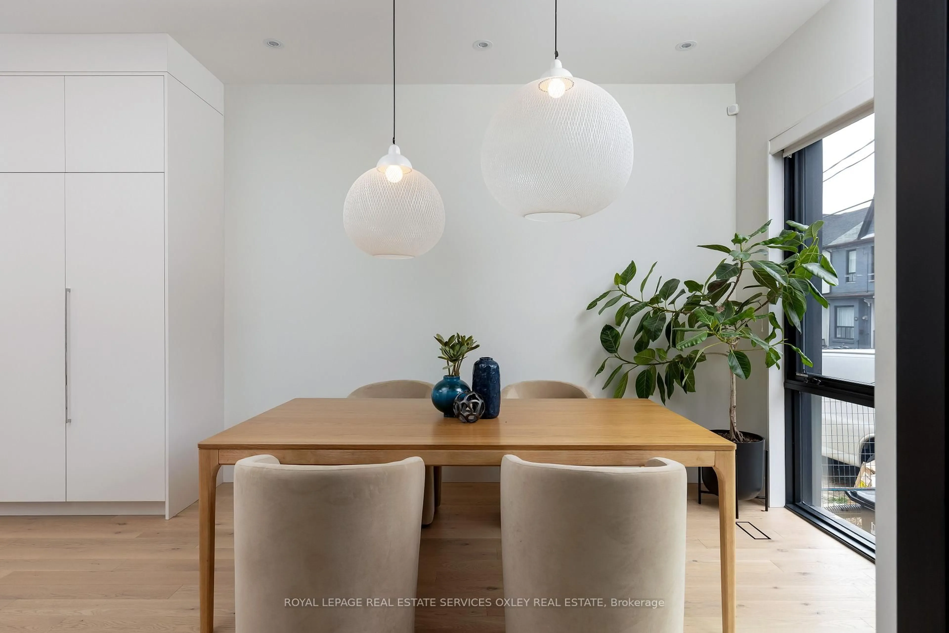 Dining room, unknown for 305 Manning Ave, Toronto Ontario M6J 2K8