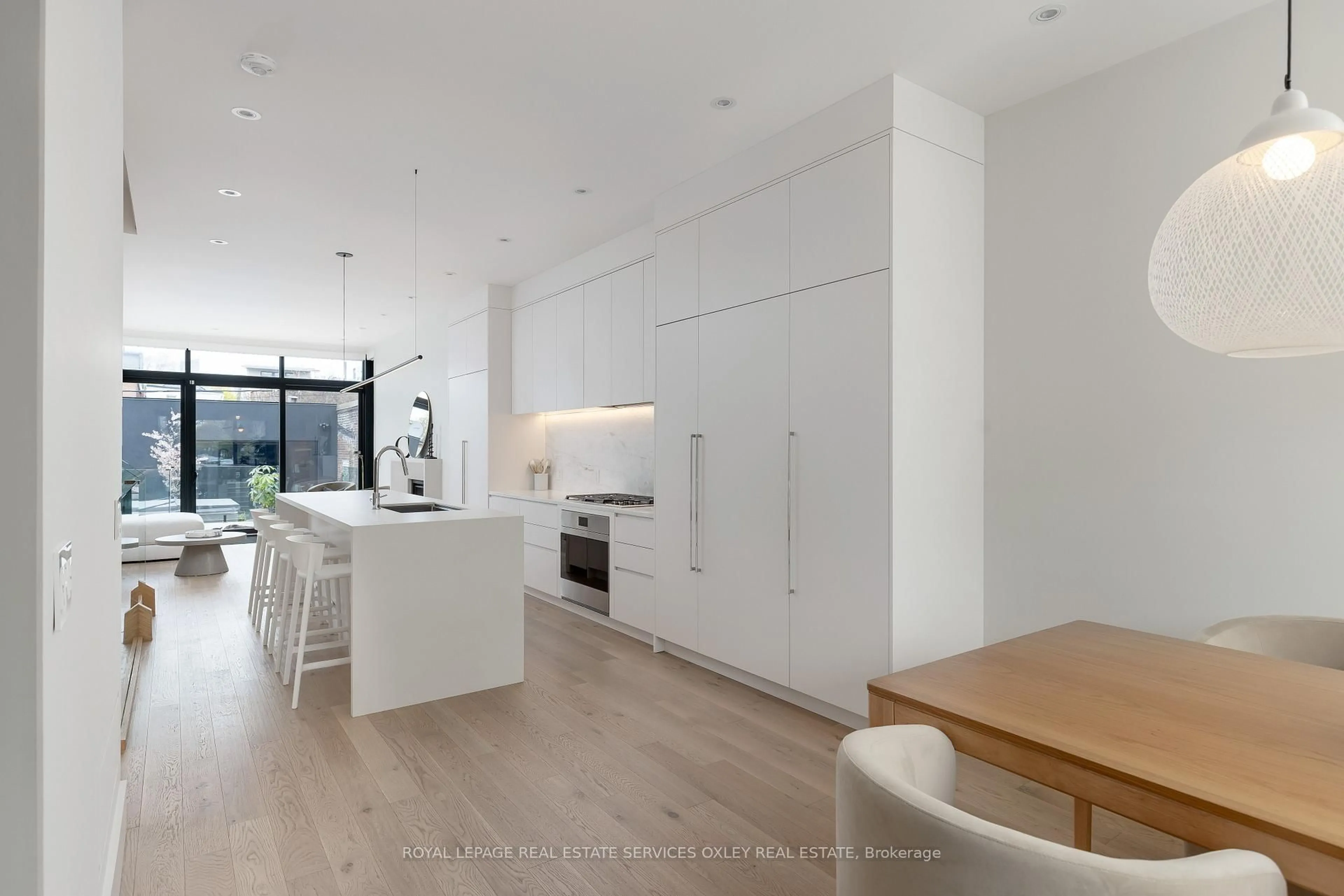 Open concept kitchen, unknown for 305 Manning Ave, Toronto Ontario M6J 2K8