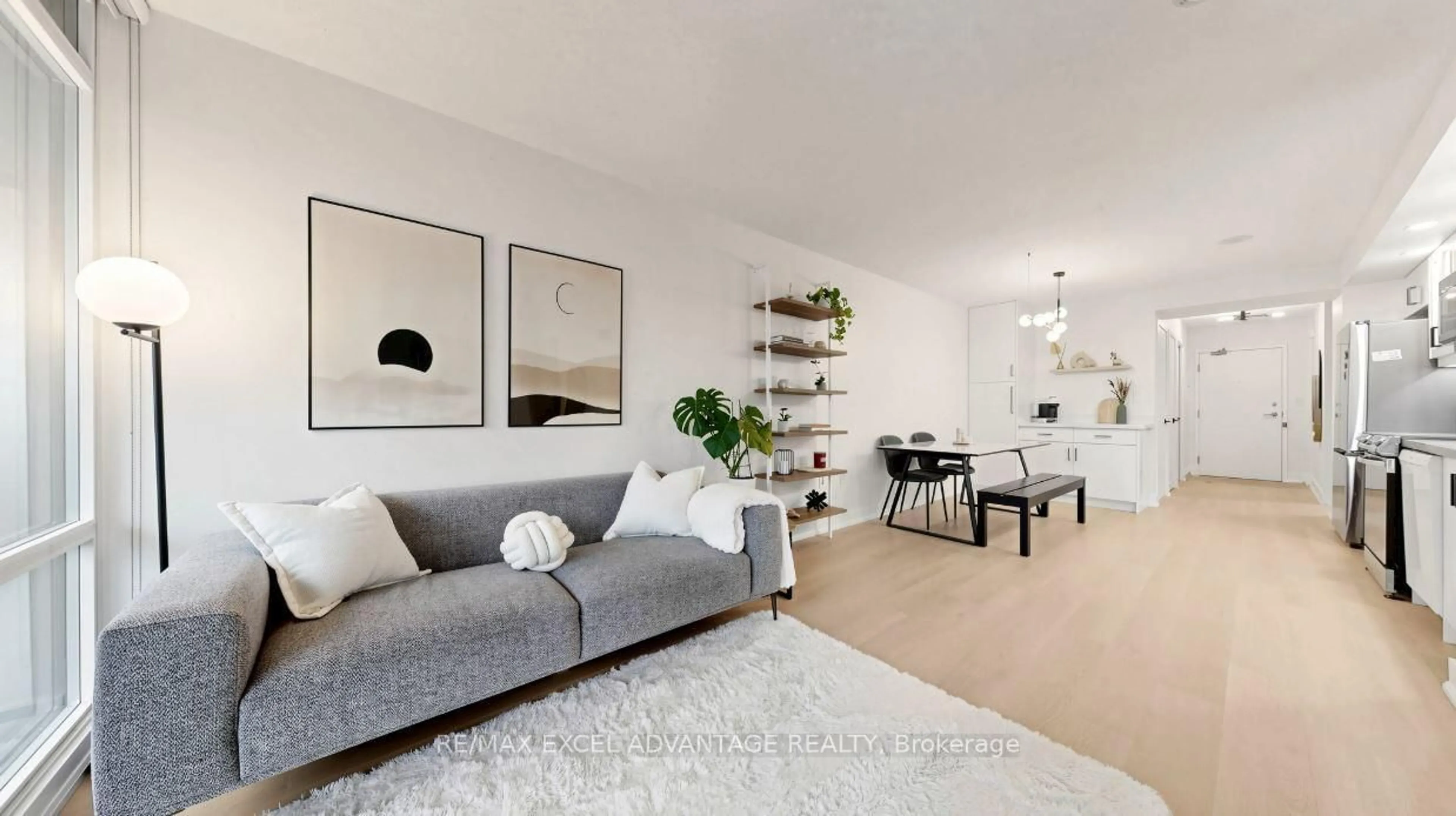 Living room with furniture, unknown for 4K Spadina Ave #1509, Toronto Ontario M5V 3Y9