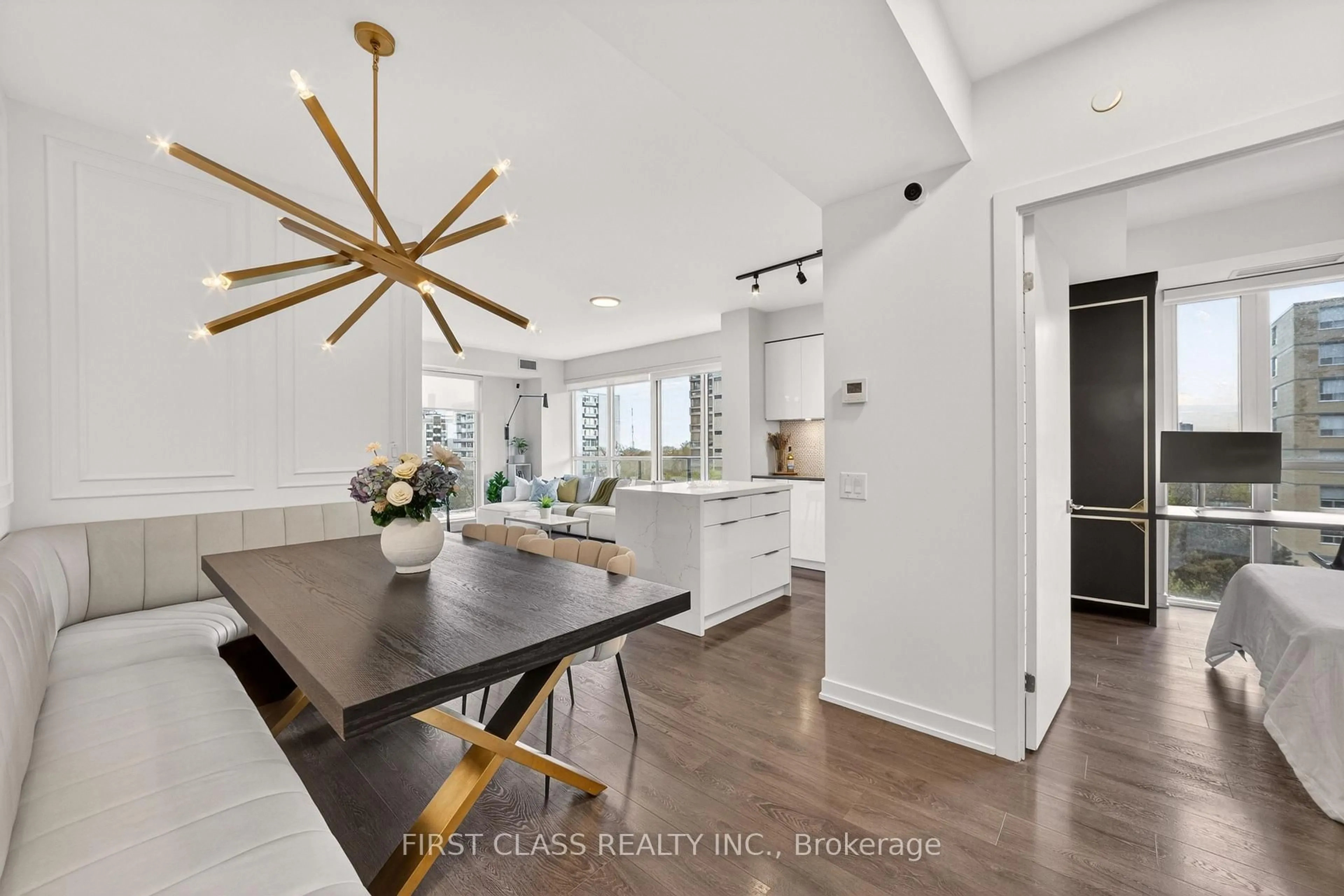 Open concept kitchen, unknown for 609 Avenue Rd #707, Toronto Ontario M4V 0B1