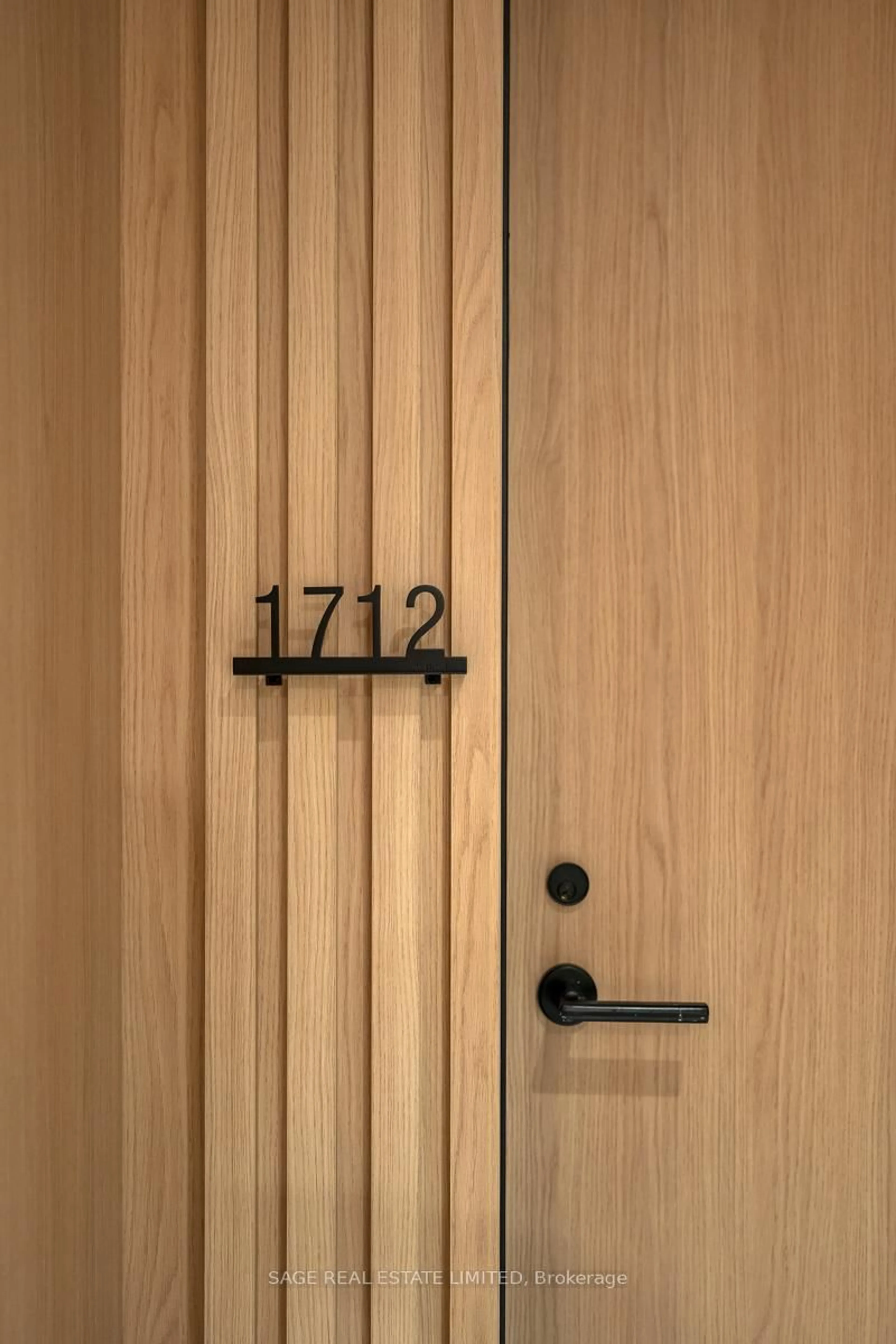 Unknown for 35 Mercer St #1712, Toronto Ontario M5V 1H2
