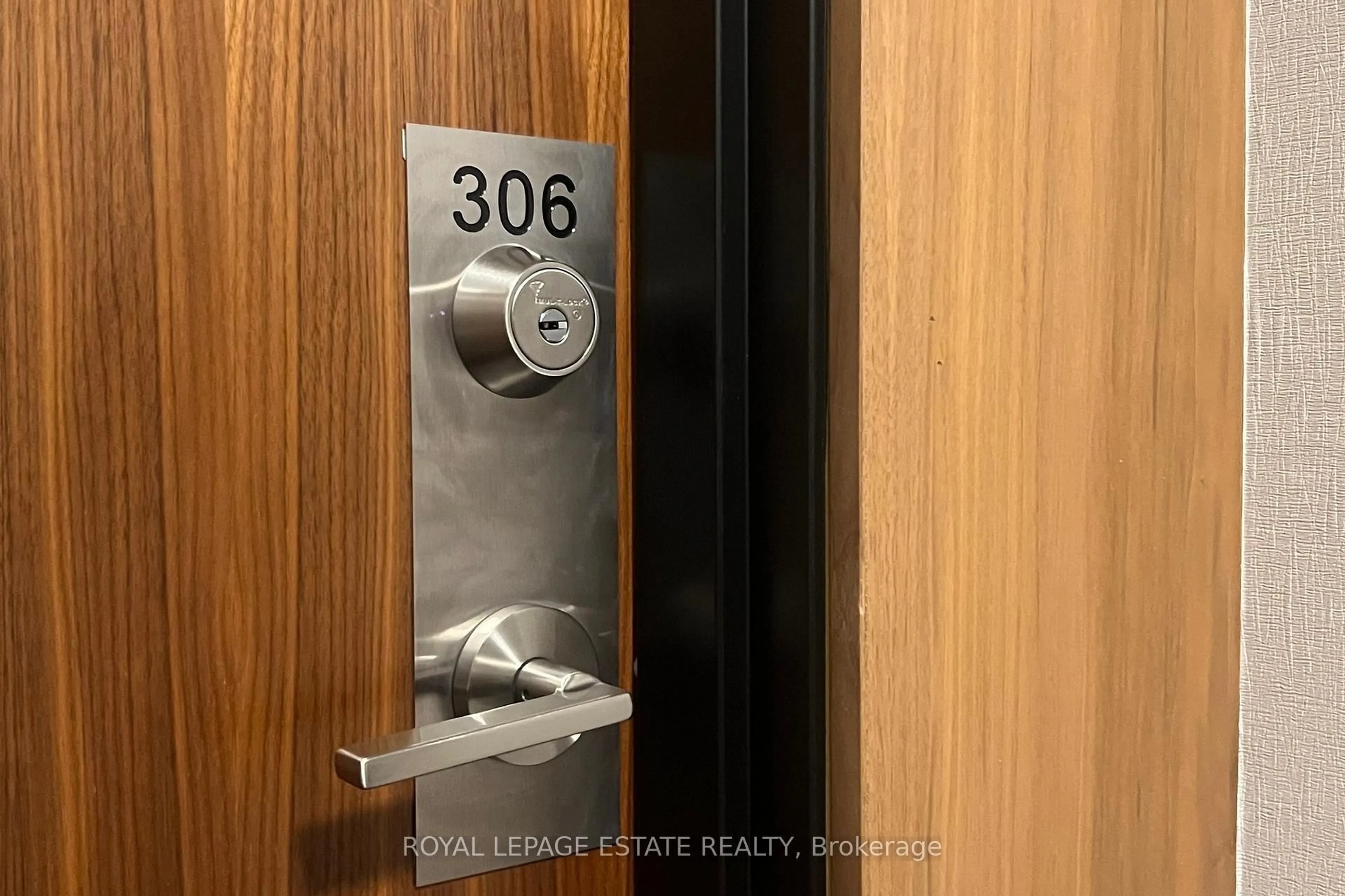 Unknown for 170 Chiltern Hill Rd #306, Toronto Ontario M6C 0A9