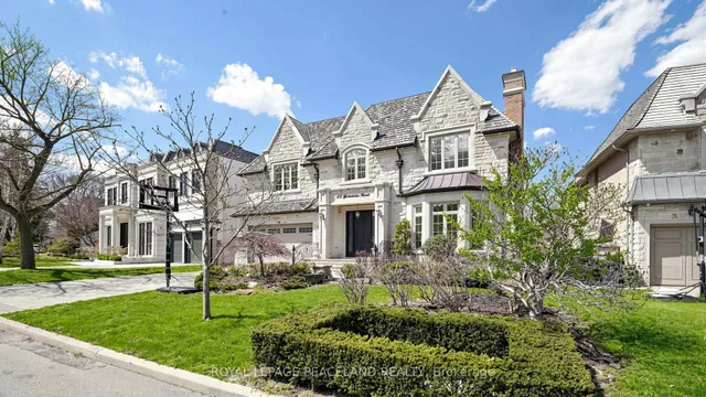 108 Yorkminster Rd, Toronto 2