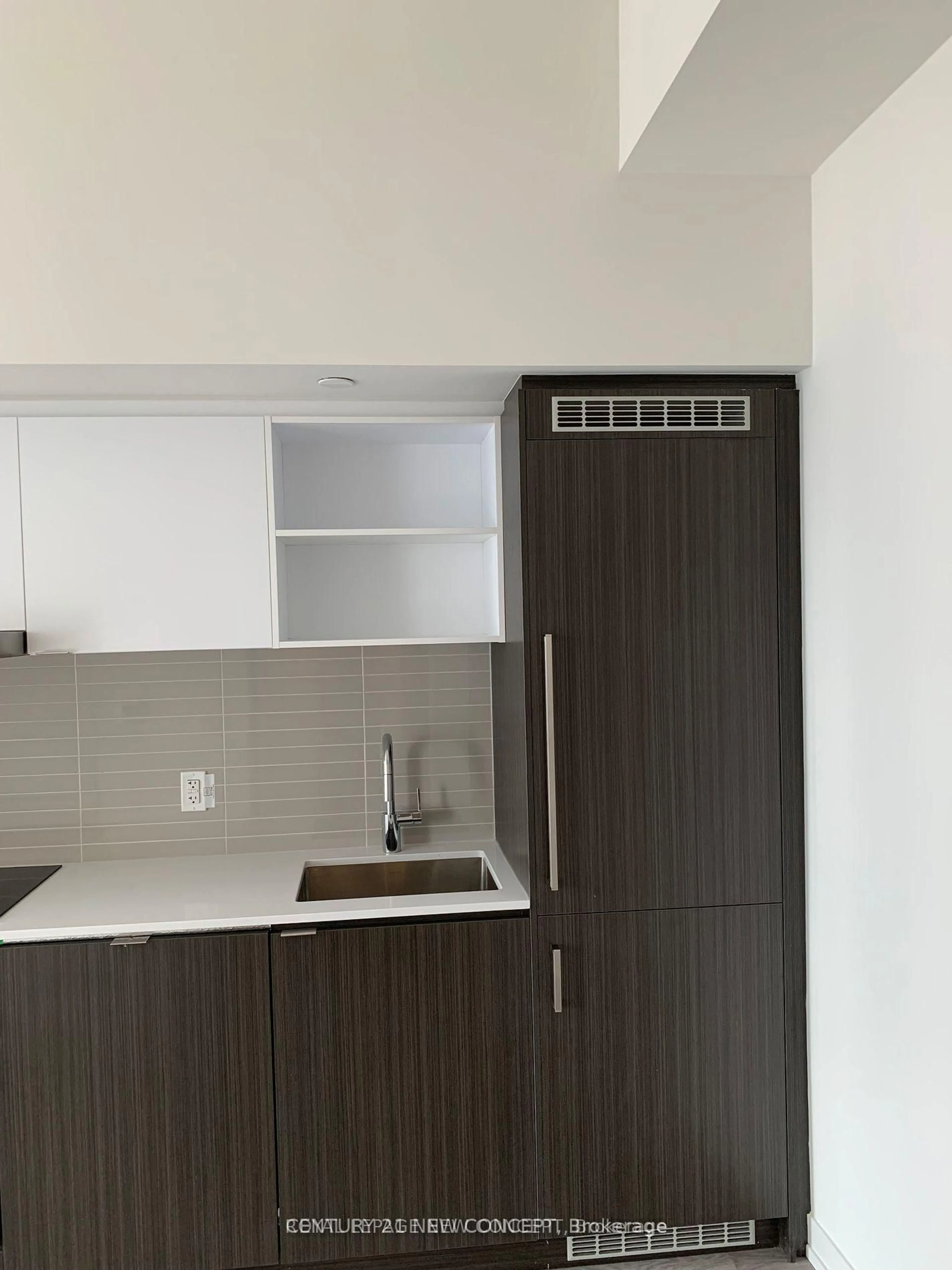 Standard kitchen, unknown for 55 Cooper St #4112, Toronto Ontario M5E 0G1