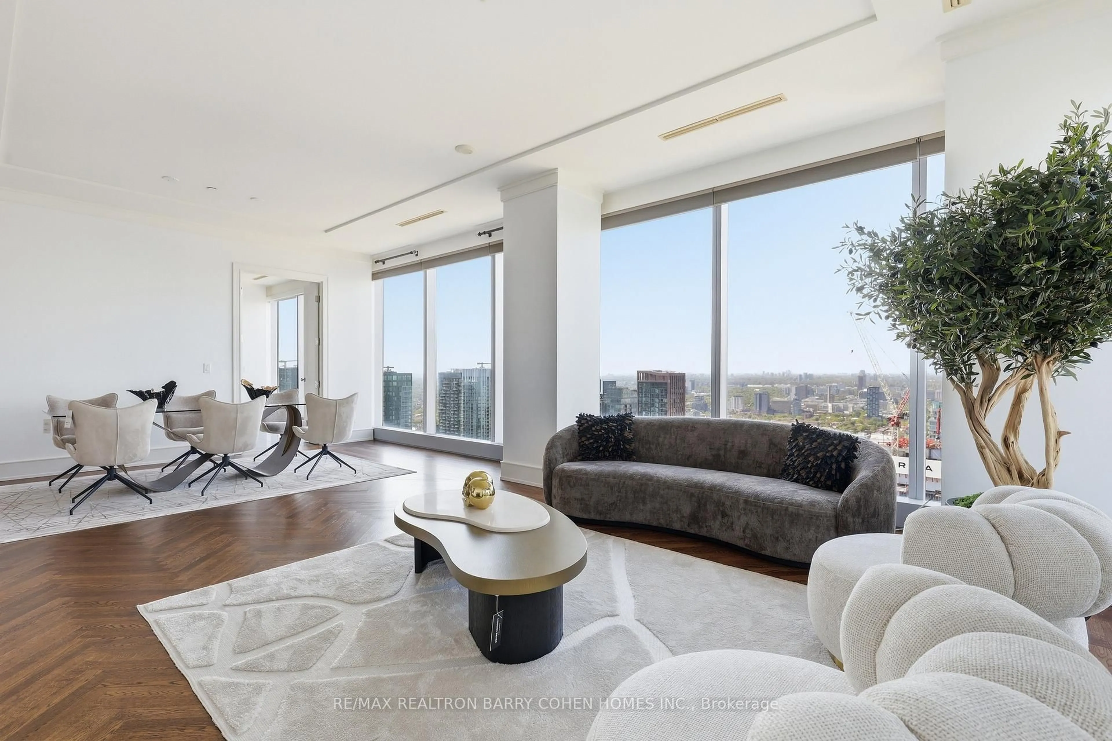 Living room with furniture, unknown for 183 Wellington St #4502, Toronto Ontario M5V 0A1