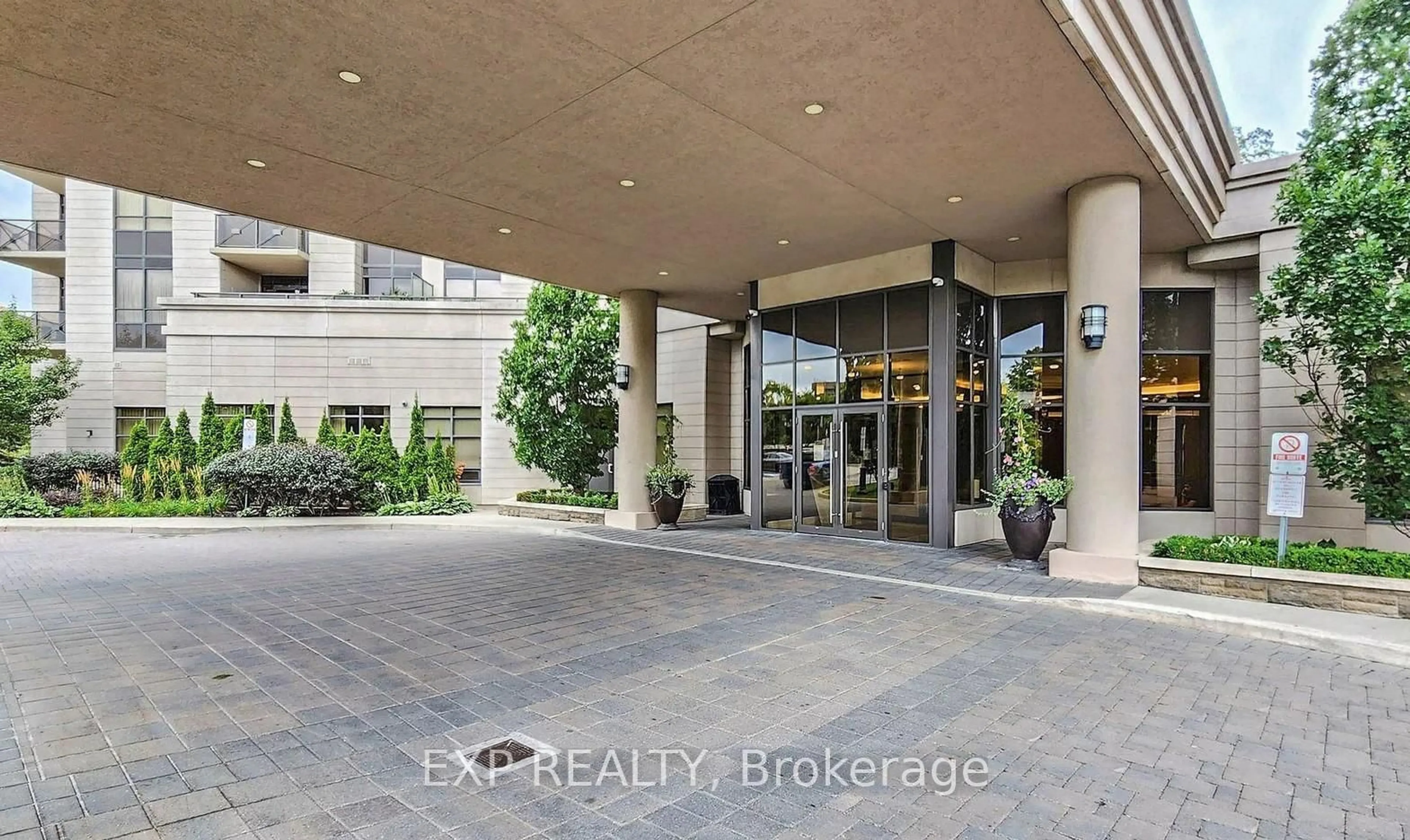 Lobby for 133 Wynford Dr #808, Toronto Ontario M3C 1K1