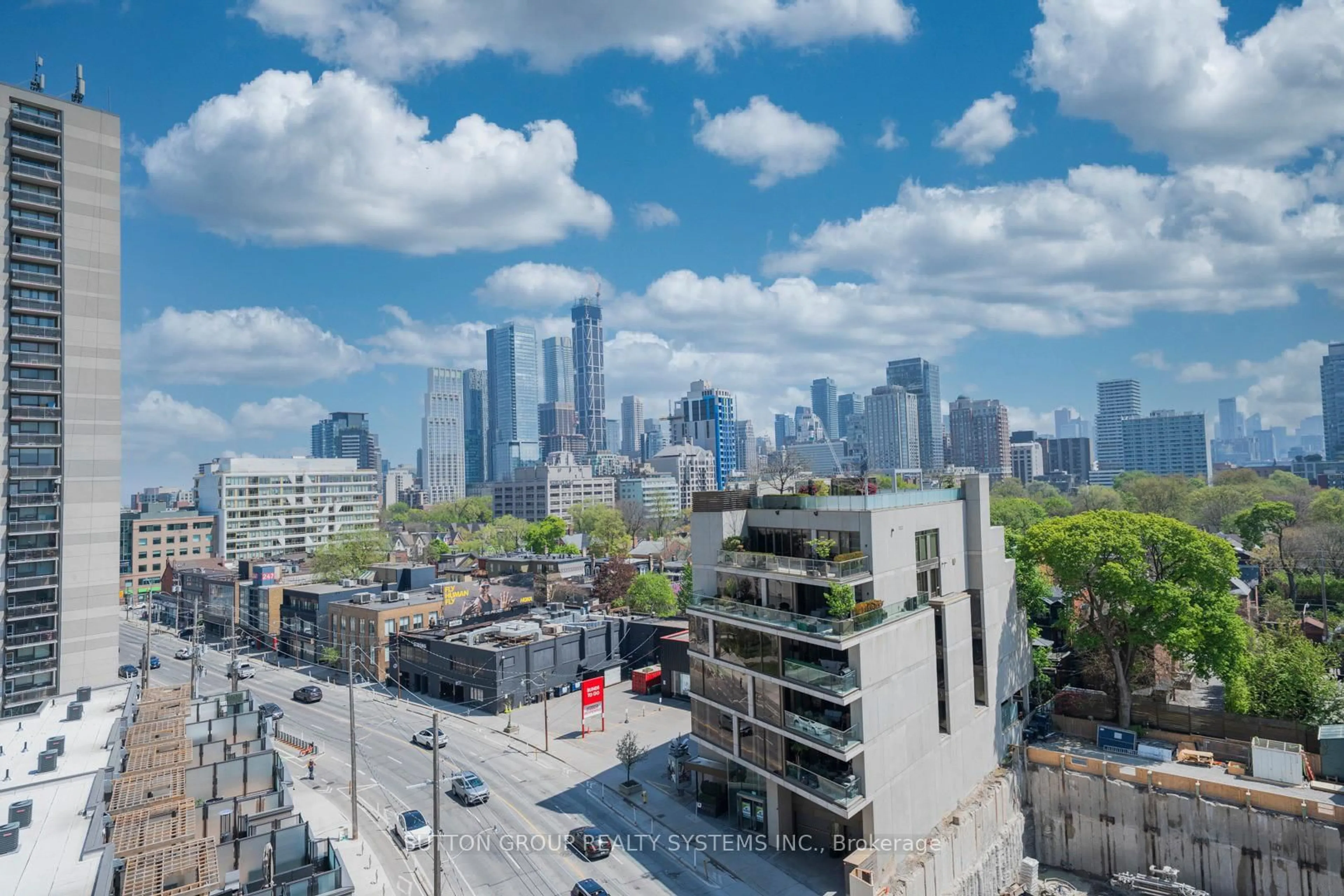 A pic from outside/outdoor area/front of a property/back of a property/a pic from drone, city buildings view from balcony for 181 bedford Rd #807, Toronto Ontario M5R 0C2
