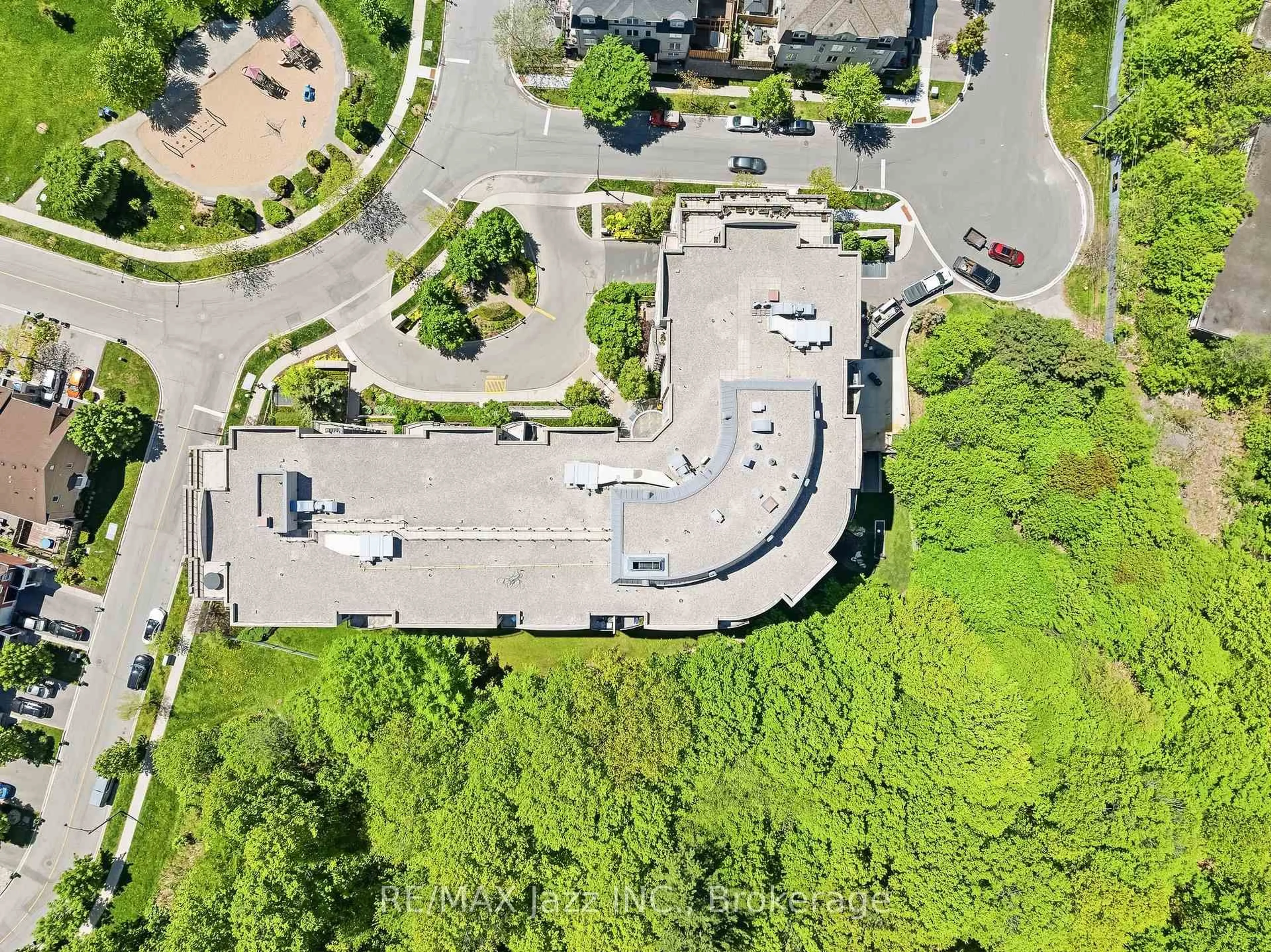 A pic from outside/outdoor area/front of a property/back of a property/a pic from drone, street for 16 Dallimore Circ #307, Toronto Ontario M3C 4C4