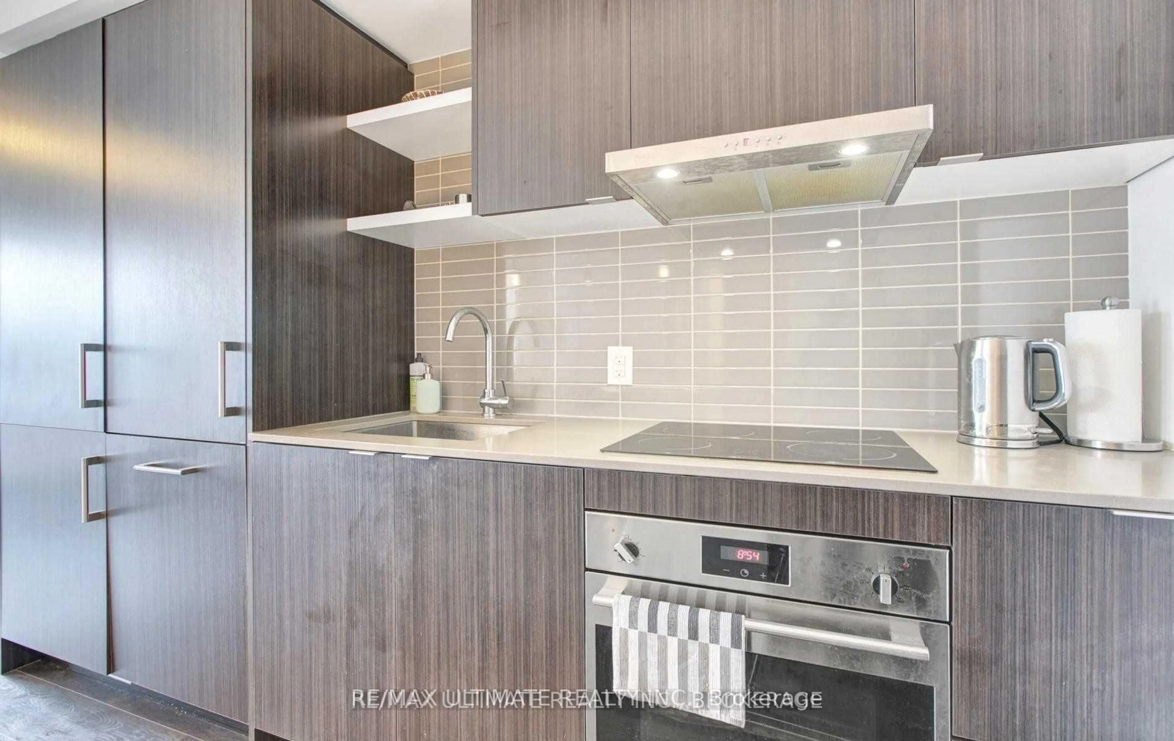 Standard kitchen, unknown for 88 Harbour St #4203, Toronto Ontario M5J 0C3