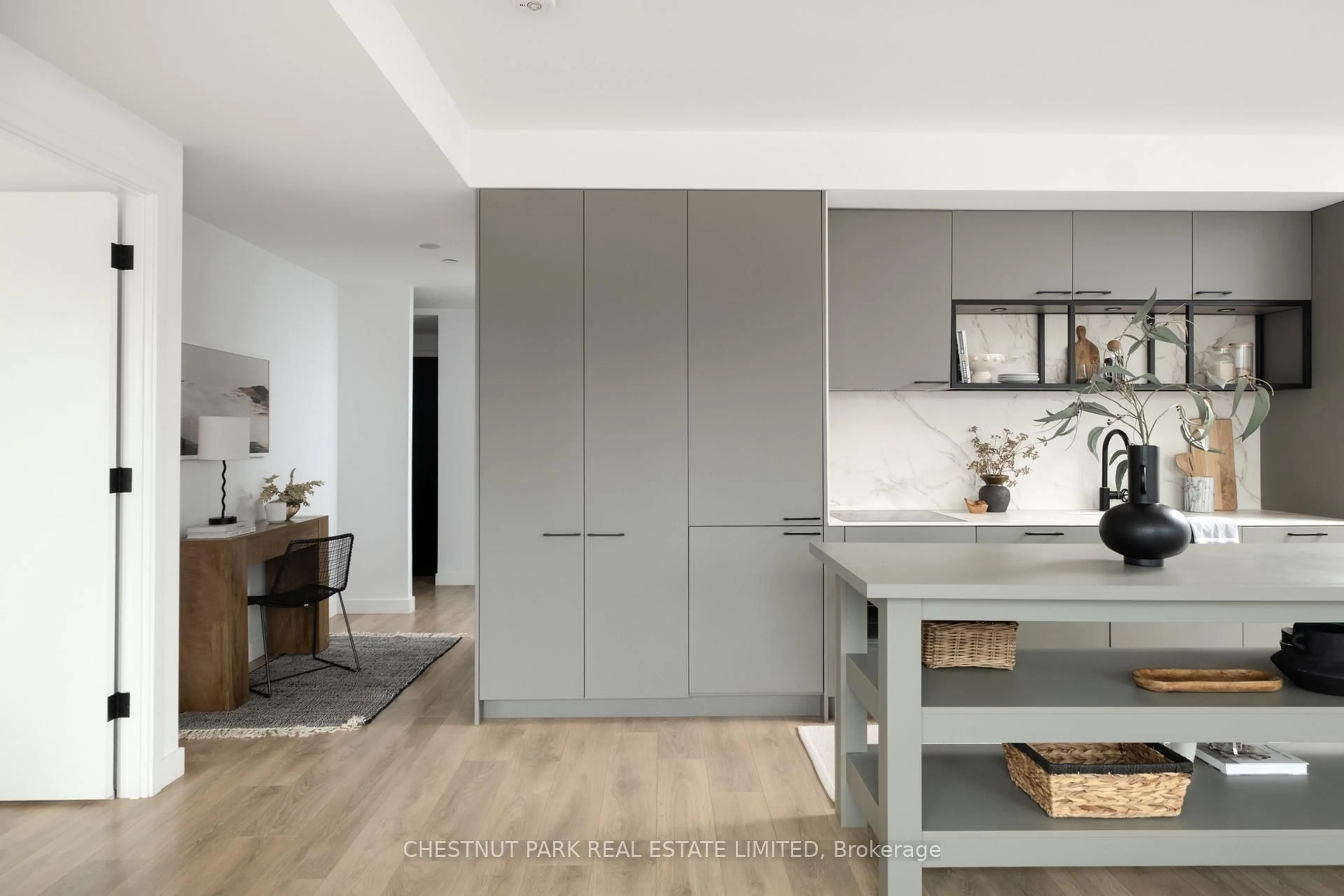 Contemporary kitchen, unknown for 505 Richmond St #926, Toronto Ontario M5V 0P4