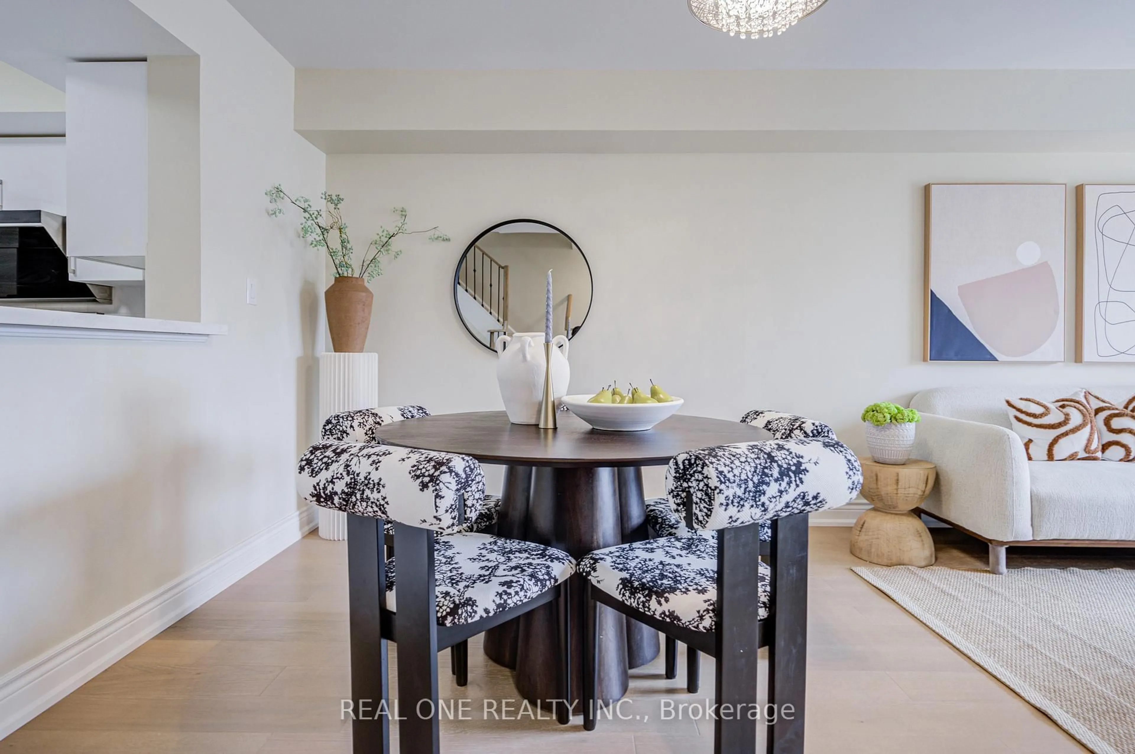 Dining room, unknown for 317 Grandview Way, Toronto Ontario M2N 6V3