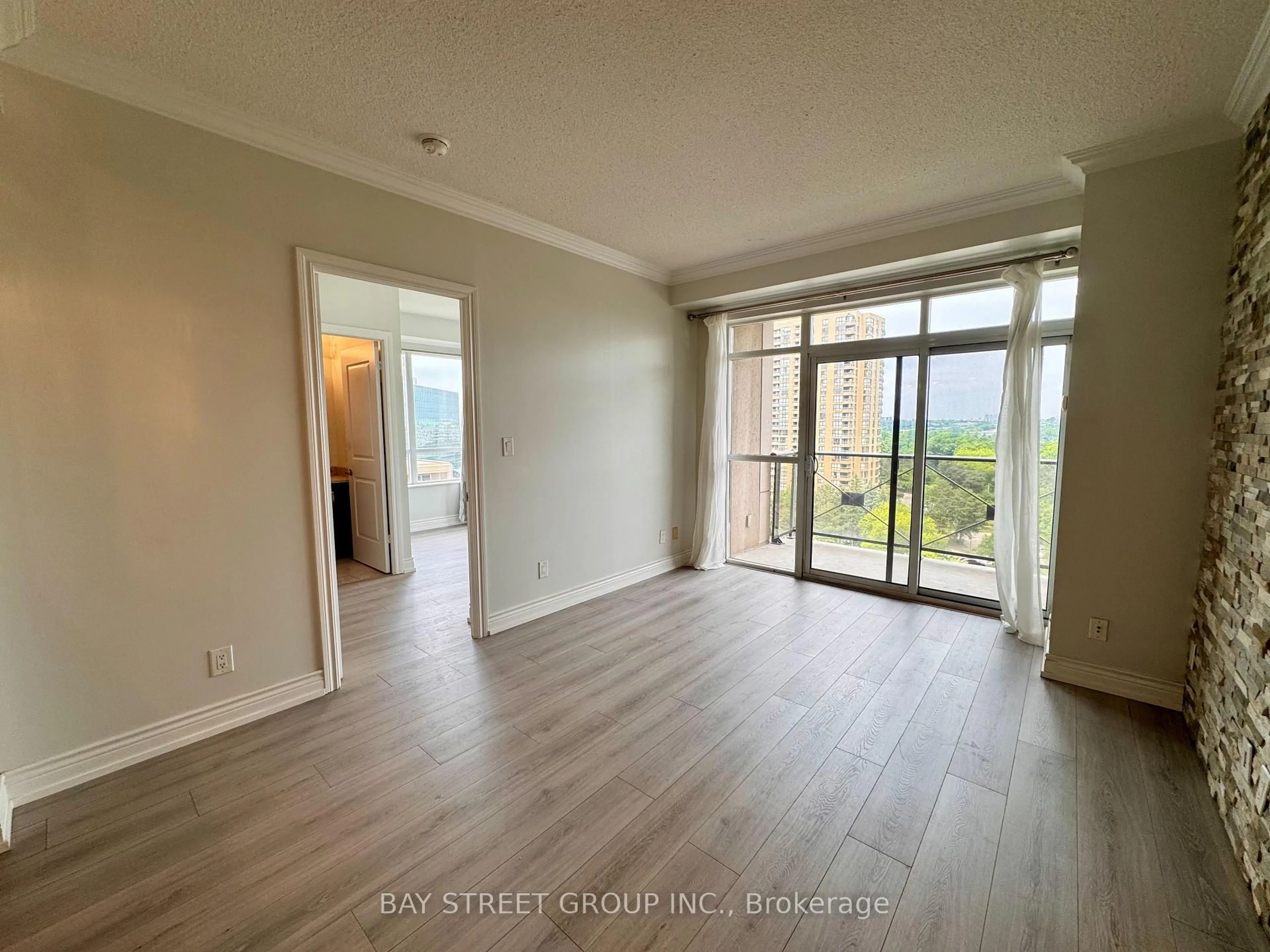 A pic of a room for 133 Wynford Dr #1008, Toronto Ontario M3C 0J5