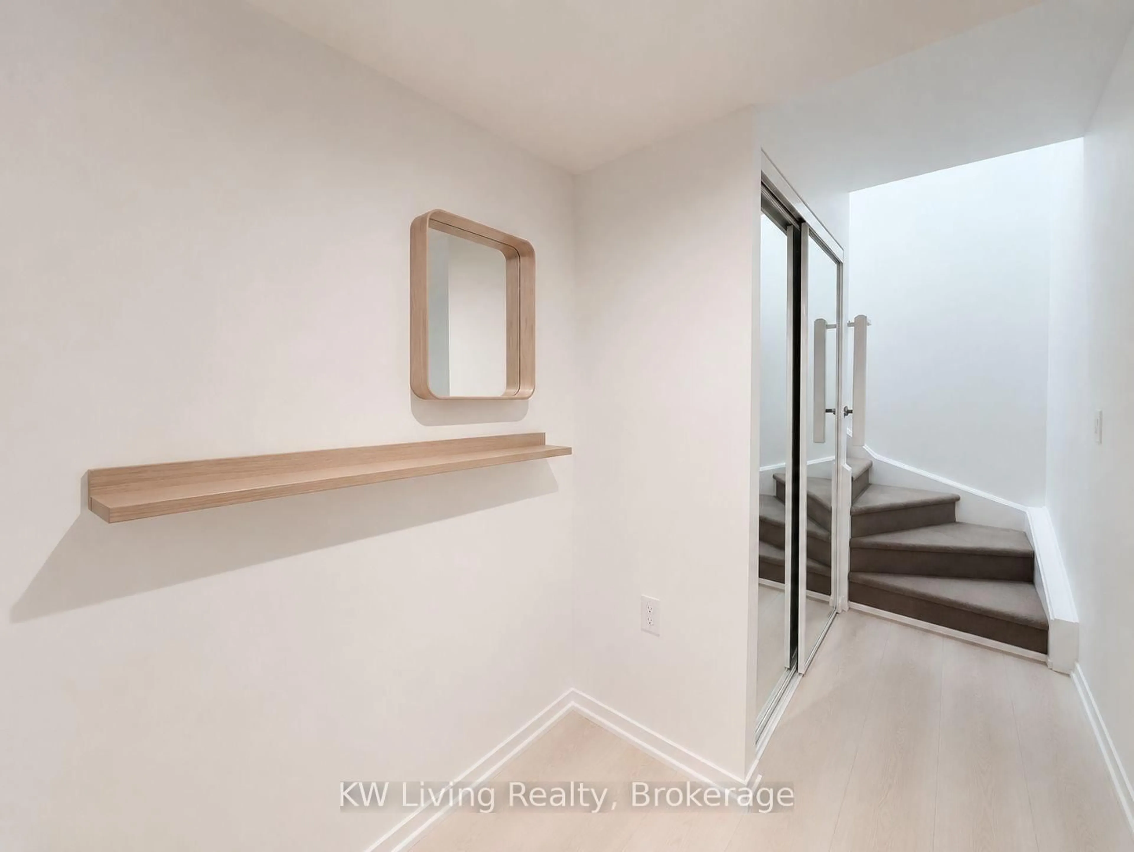 Unknown for 36 Lisgar St #1211E, Toronto Ontario M6J 0C7