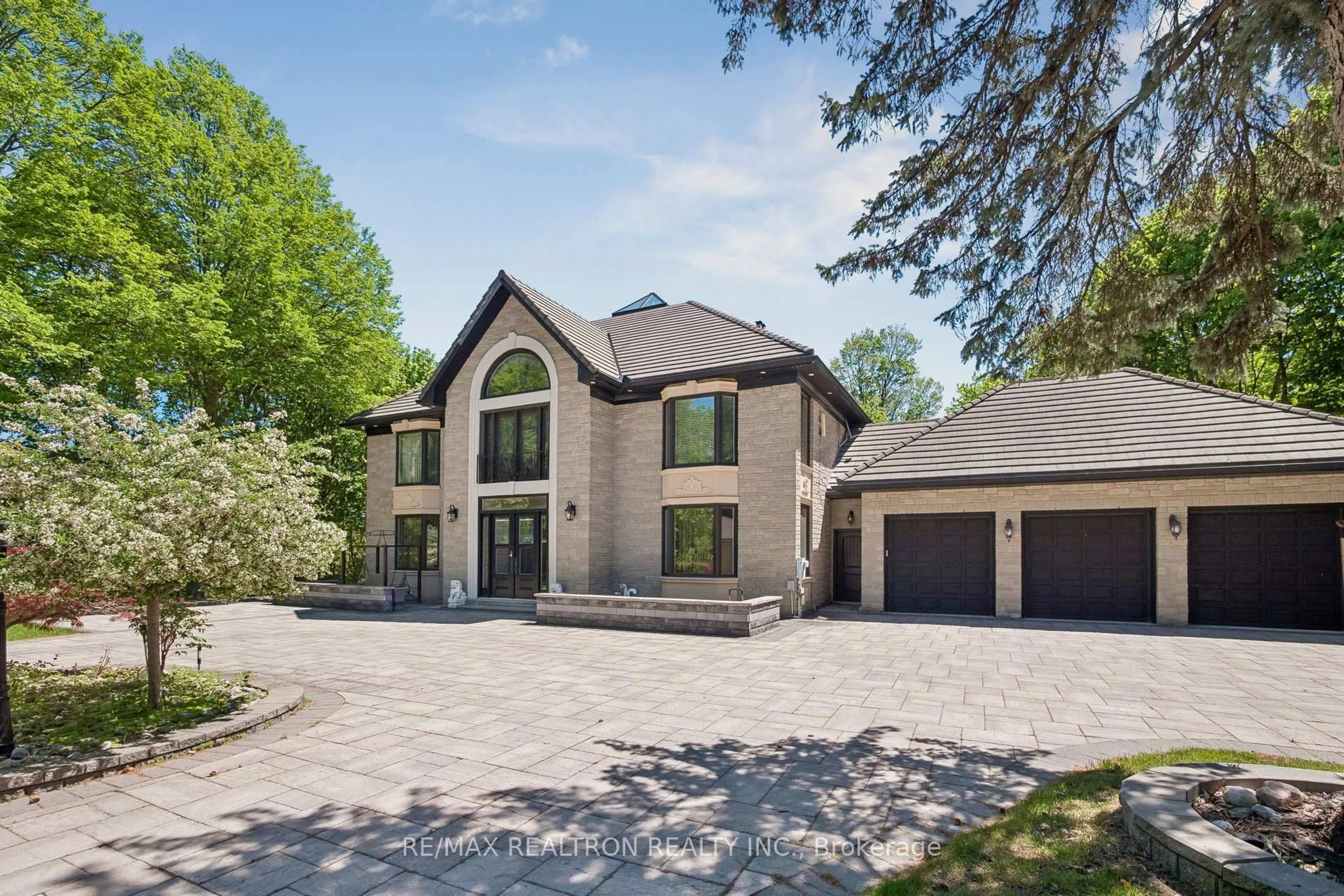 Home with brick exterior material, street for 59 Hi Mount Dr, Toronto Ontario M2K 1X3