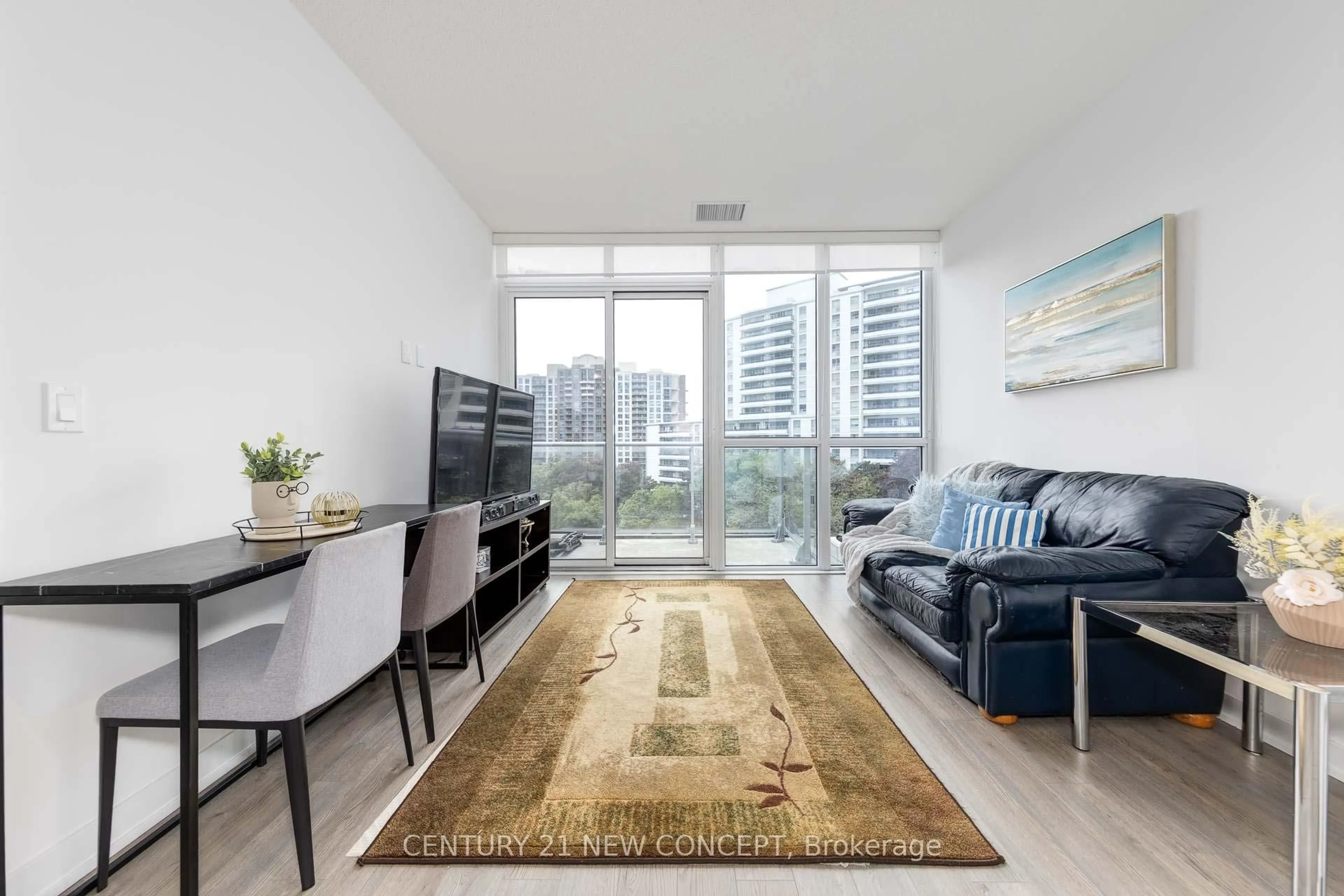 Living room with furniture, unknown for 5180 Yonge St #416, Toronto Ontario M2N 5P6