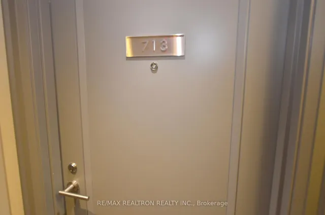 155 Yorkville Ave #713, Toronto 2
