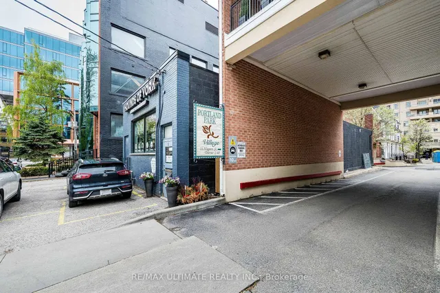 11 Niagara St #14, Toronto 2