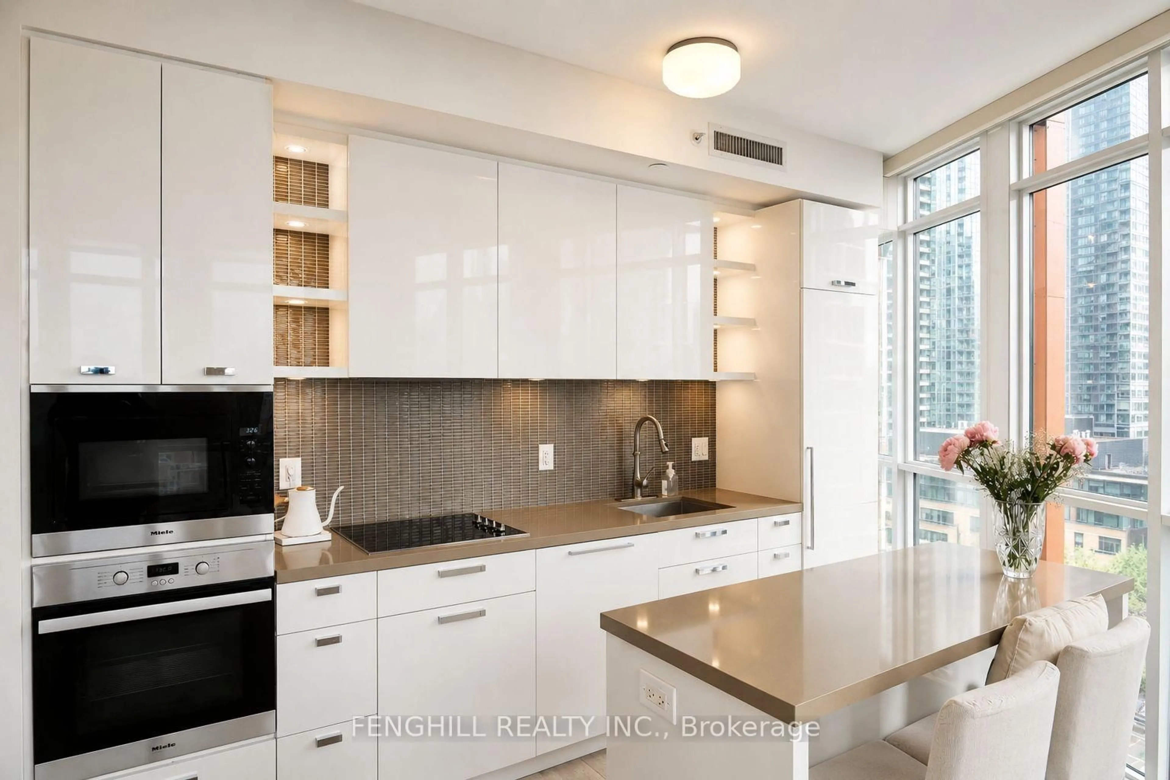 Contemporary kitchen, ceramic/tile floor for 32 Davenport Rd #1108, Toronto Ontario M5R 0B5