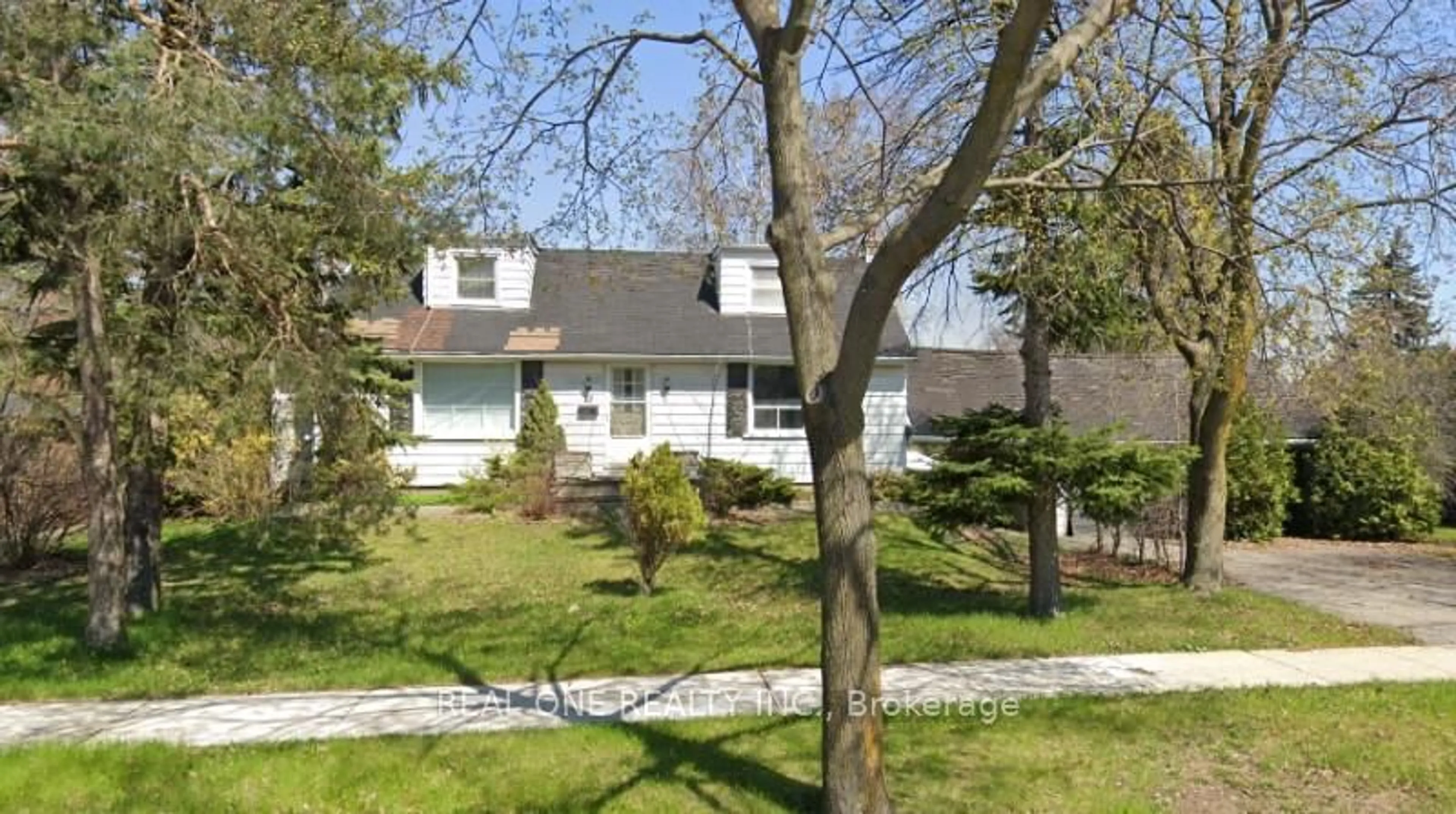 Home with vinyl exterior material, street for 22 Pleasant View Dr, Toronto Ontario M2J 3P5