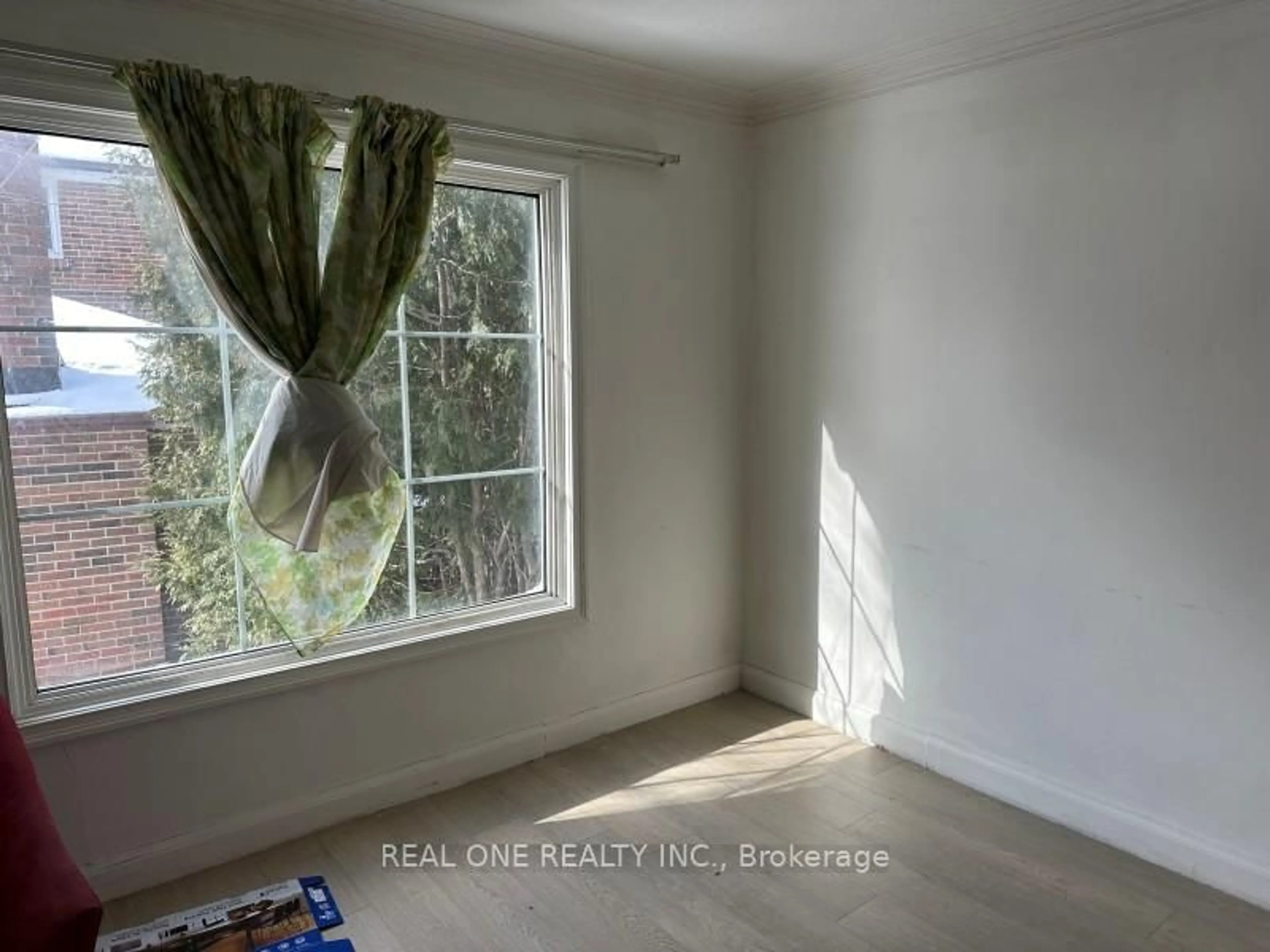 A pic of a room for 22 Pleasant View Dr, Toronto Ontario M2J 3P5