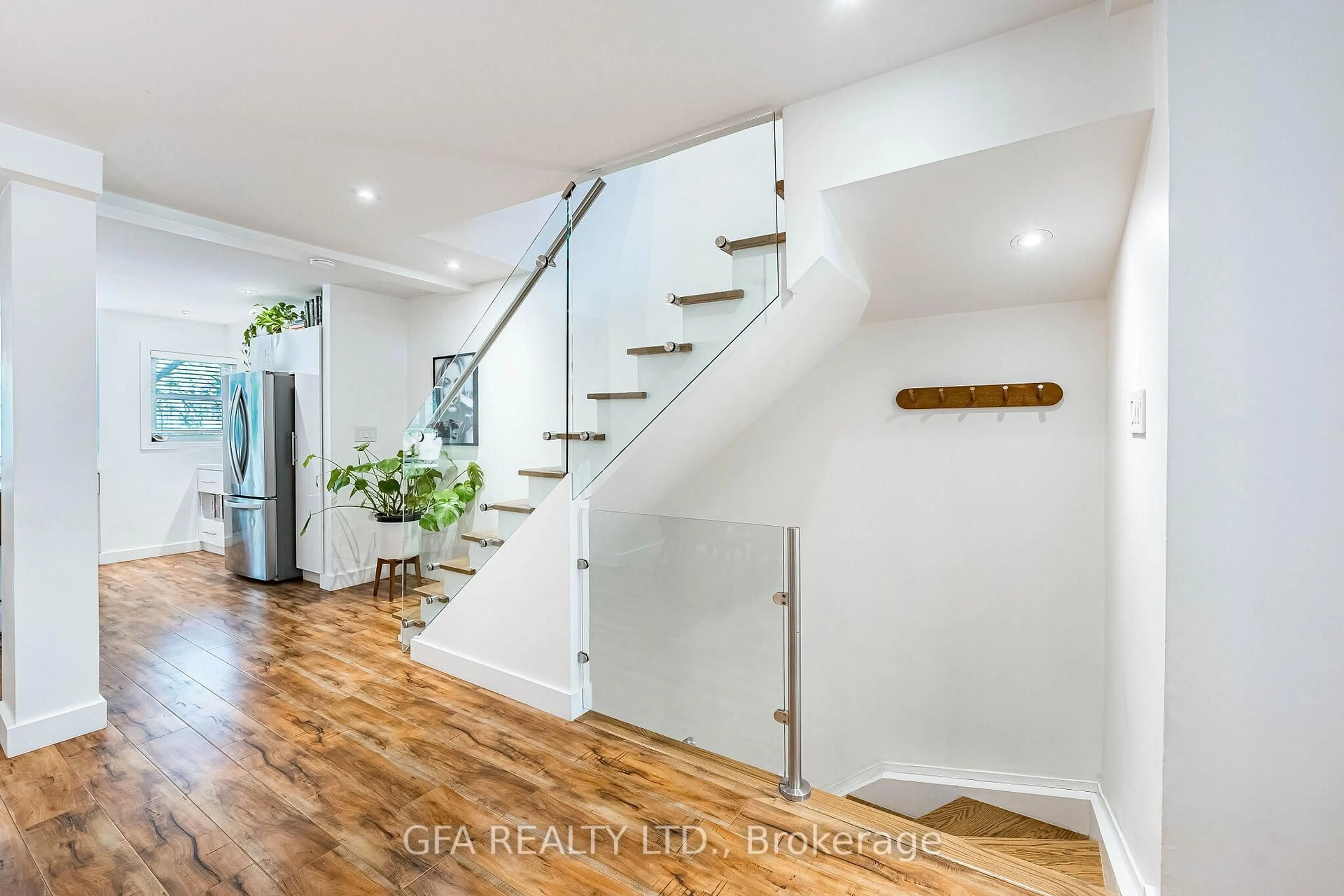 Stairs for 40C Shank St #9, Toronto Ontario M6J 3T9
