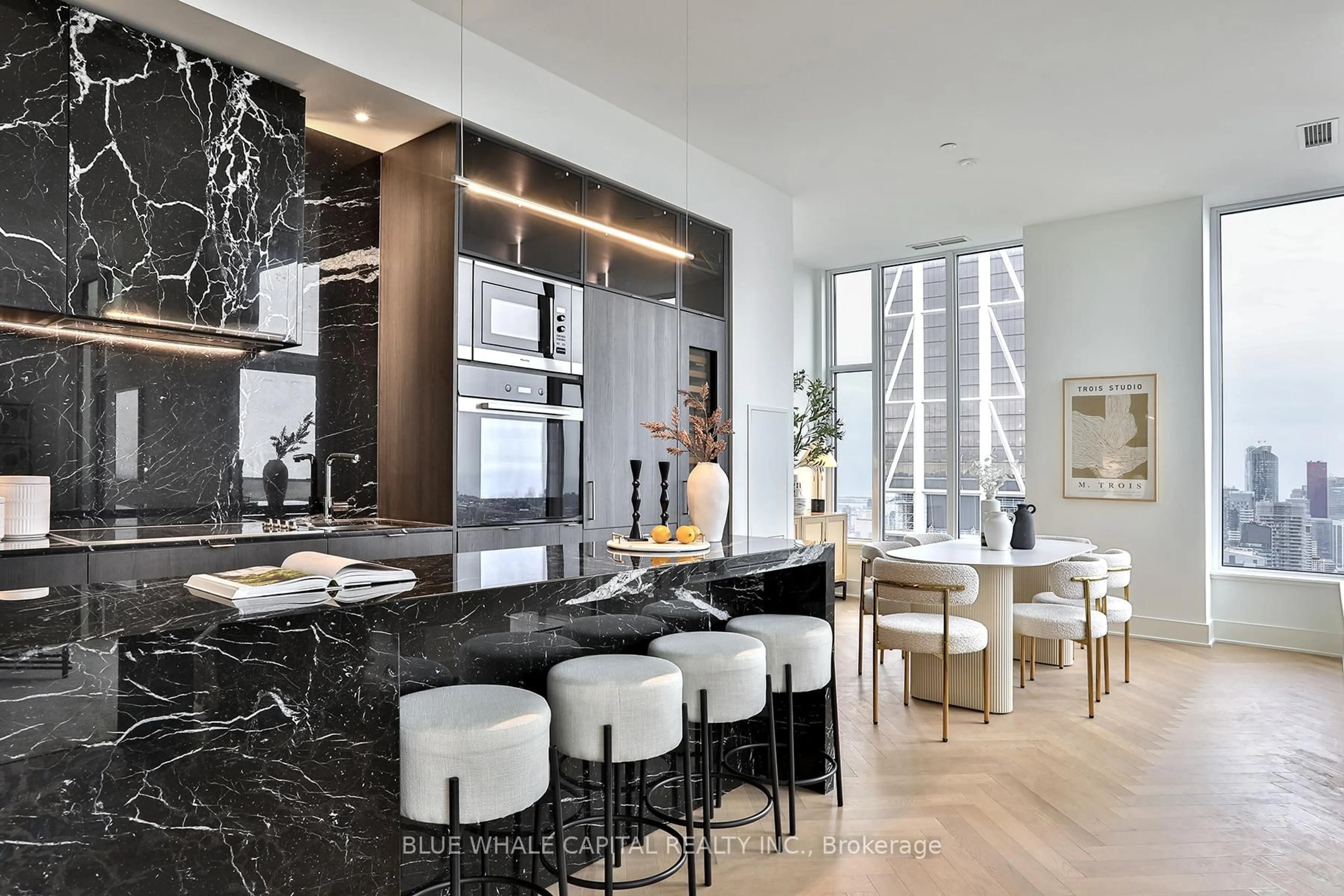 Contemporary kitchen, ceramic/tile floor for 11 Yorkville Ave #LPH07, Toronto Ontario M4W 0B7