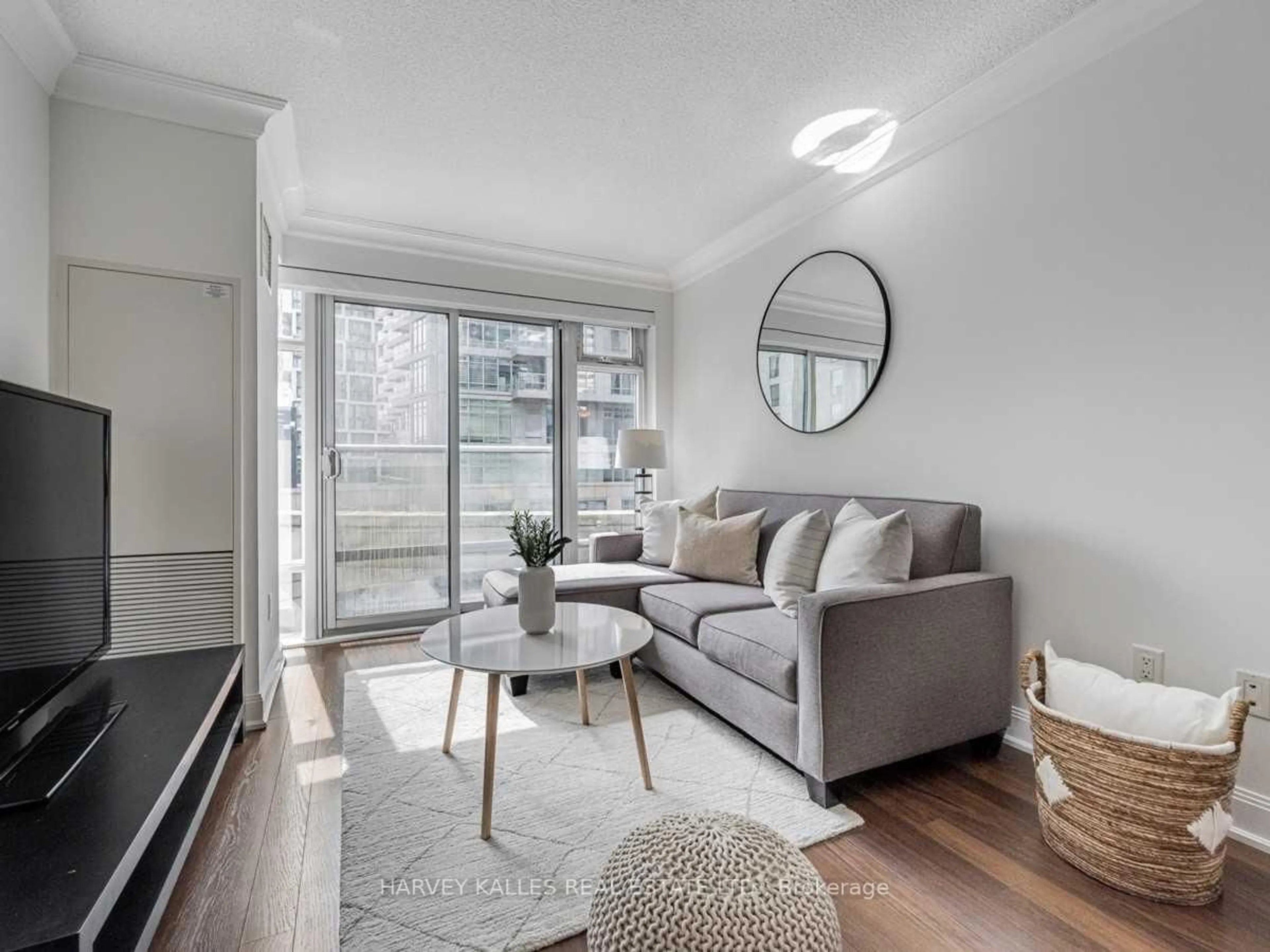 Living room with furniture, unknown for 2191 Yonge St #504, Toronto Ontario M4S 3H8