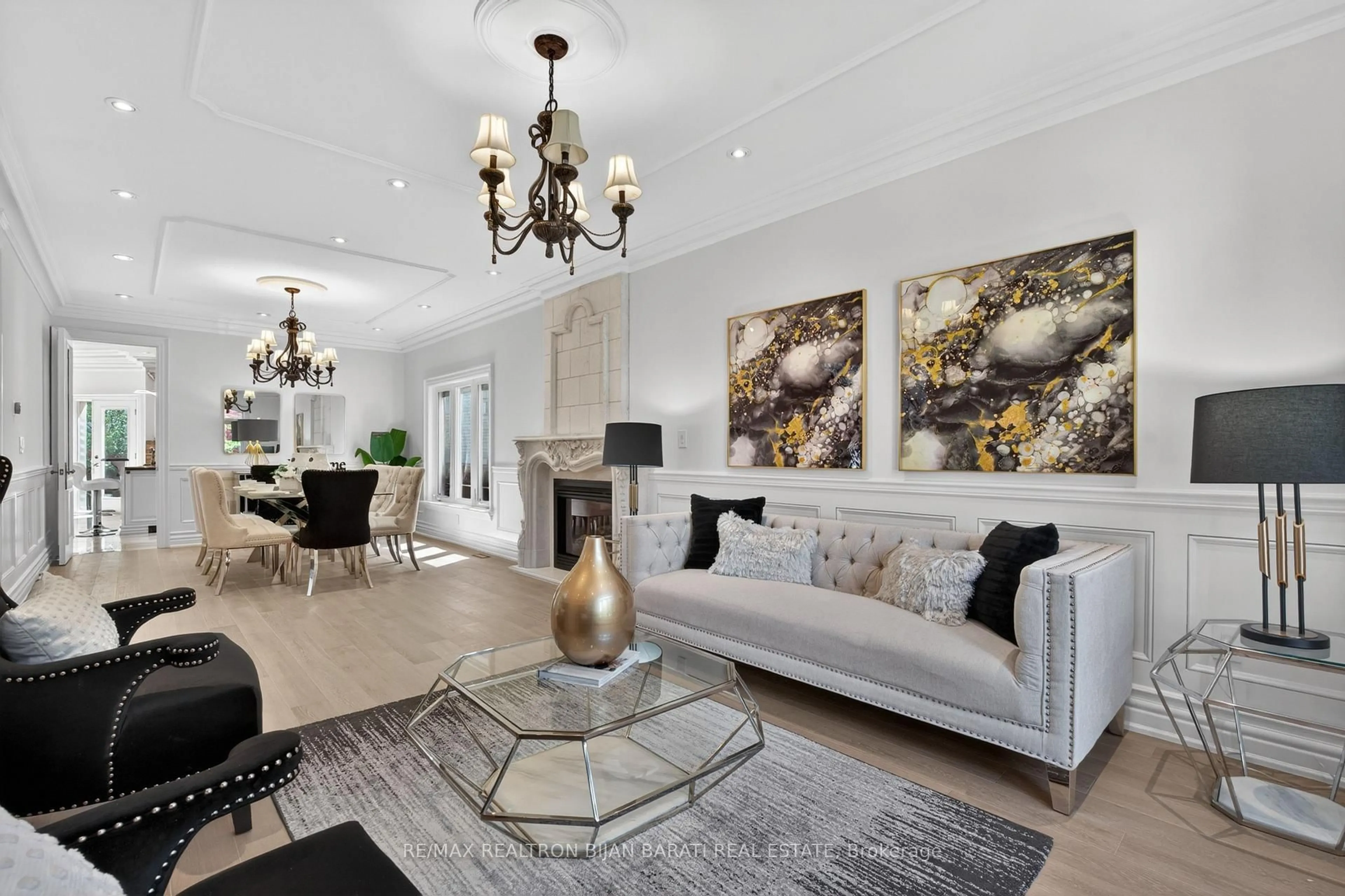 Living room with furniture, unknown for 291 Byng Ave, Toronto Ontario M2N 4L4