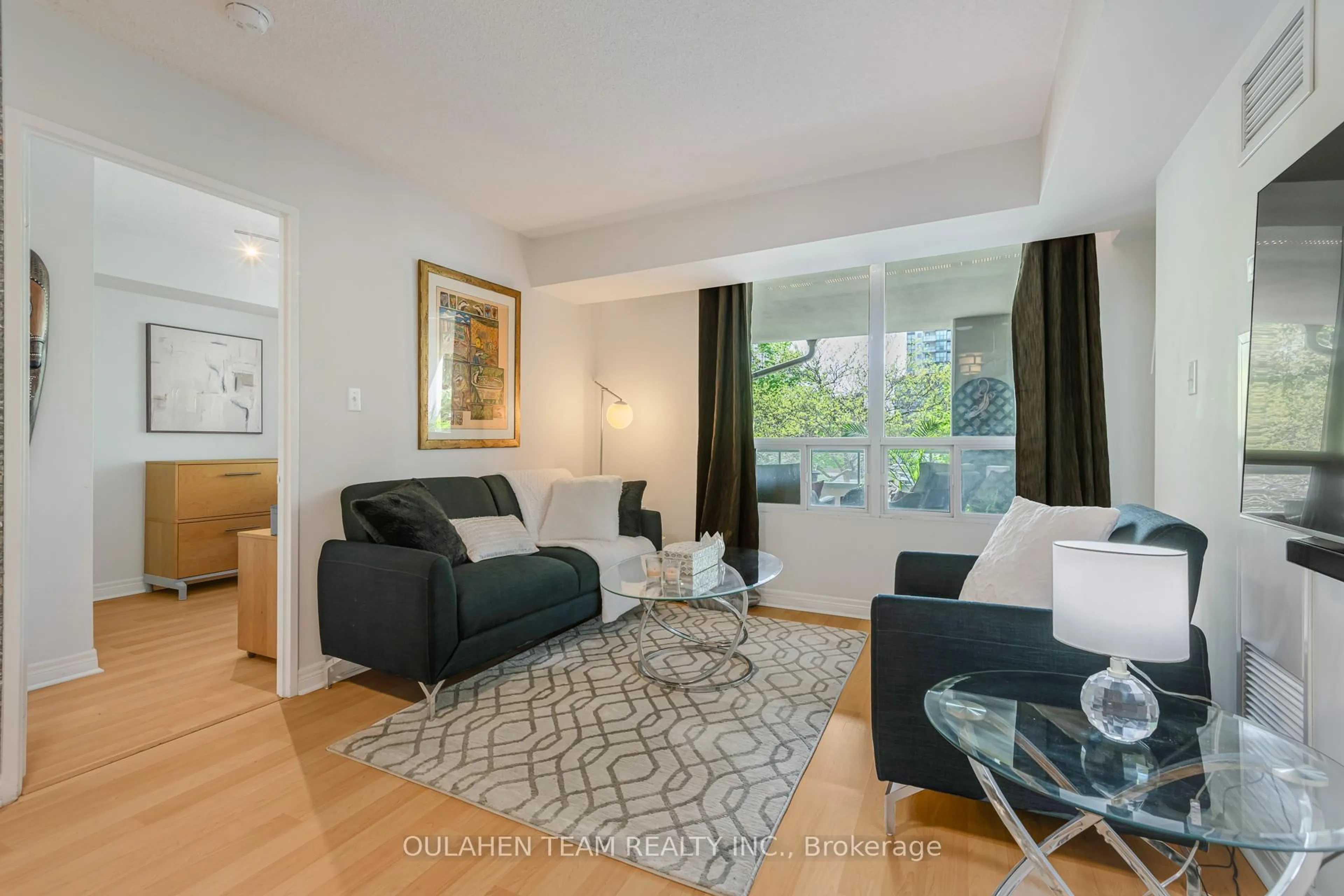 Living room with furniture, unknown for 28 Empress Ave #215, Toronto Ontario M2N 6Z7